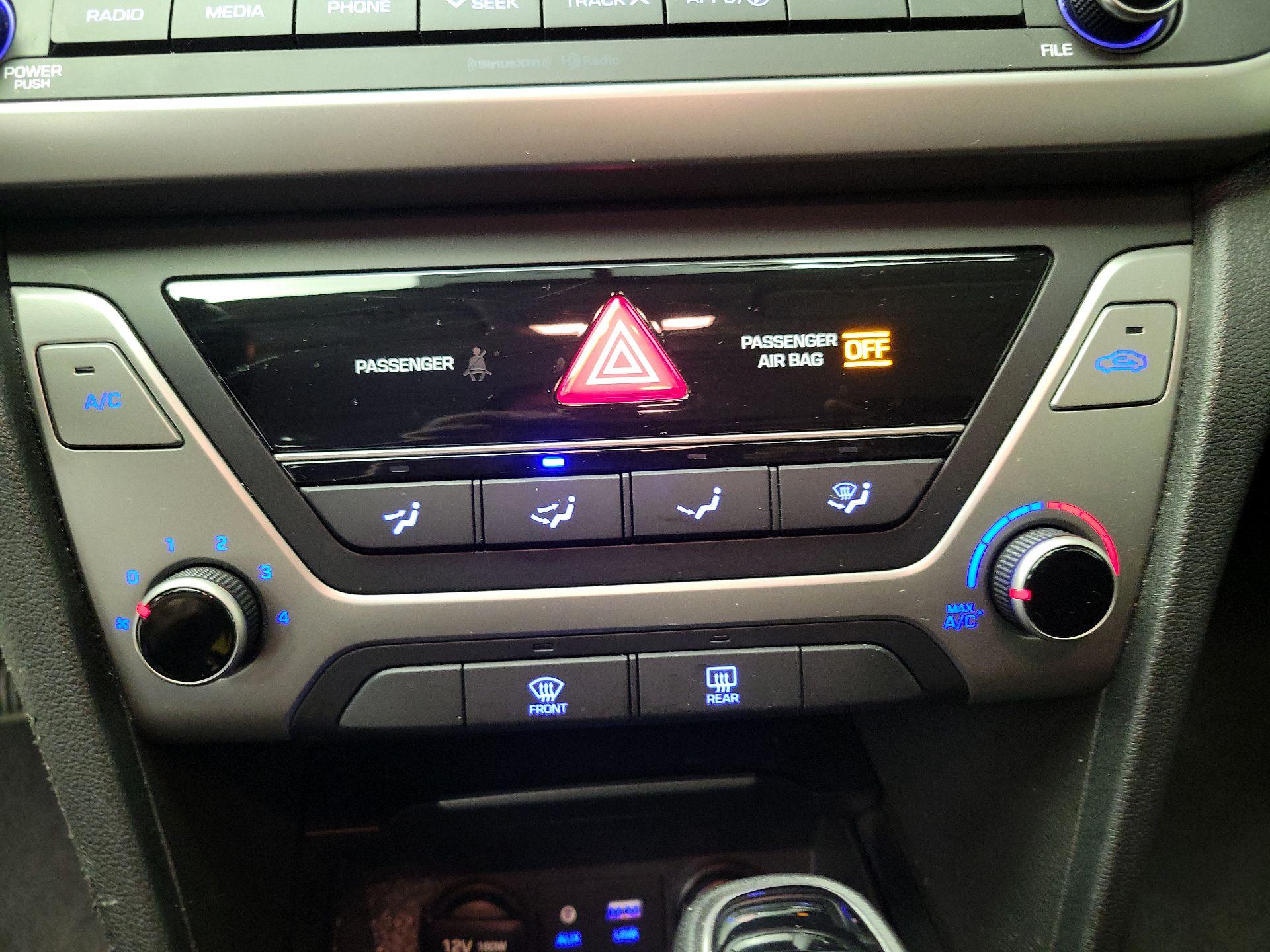 Thumbnail: 2018 Hyundai Elantra - 16