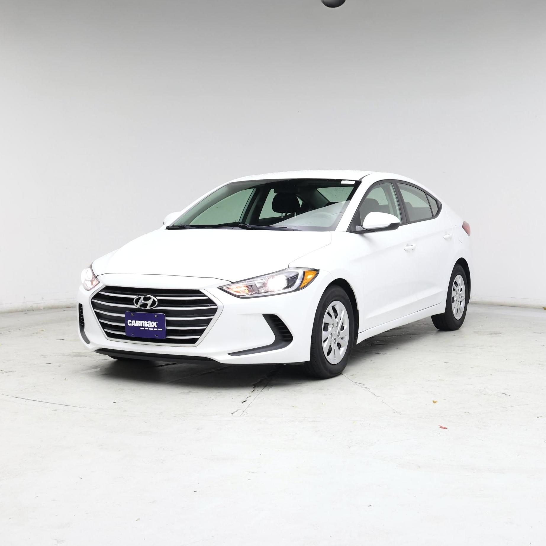 Thumbnail: 2018 Hyundai Elantra - 4