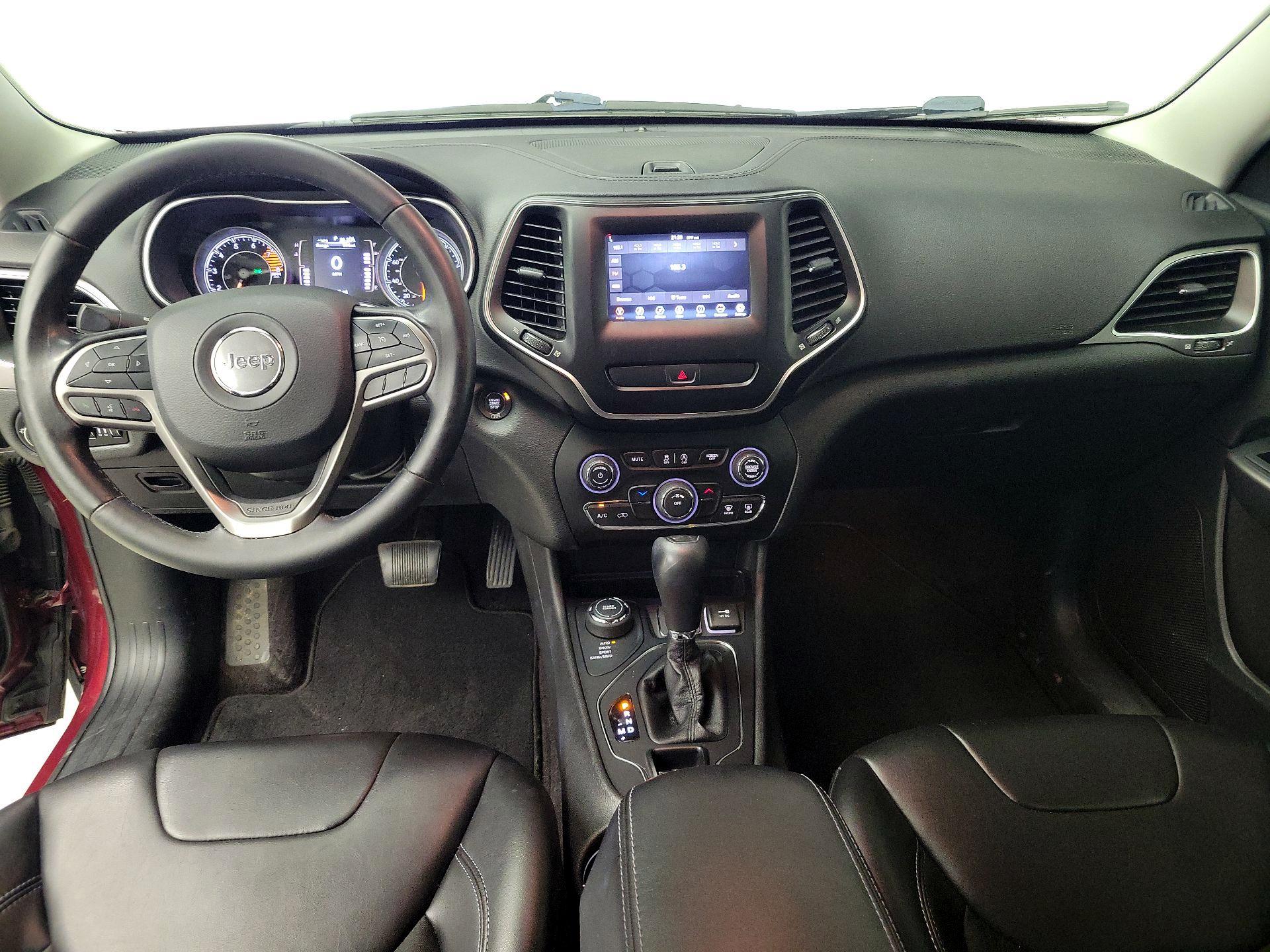 Thumbnail: 2019 Jeep Cherokee - 9