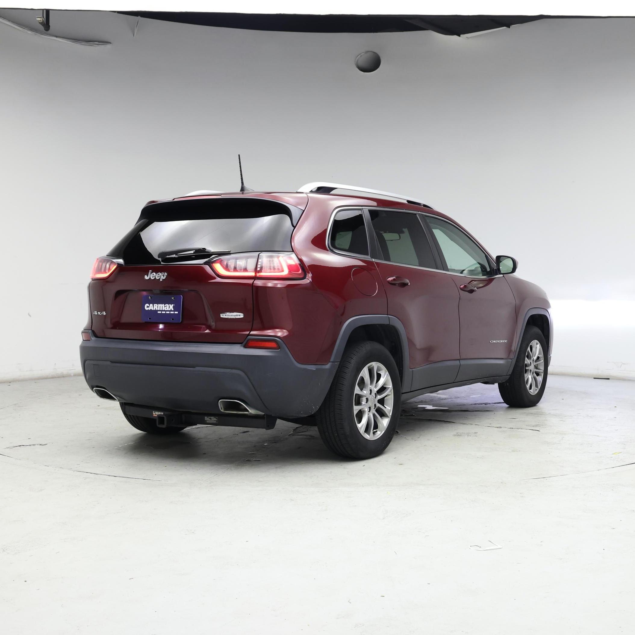 Thumbnail: 2019 Jeep Cherokee - 8