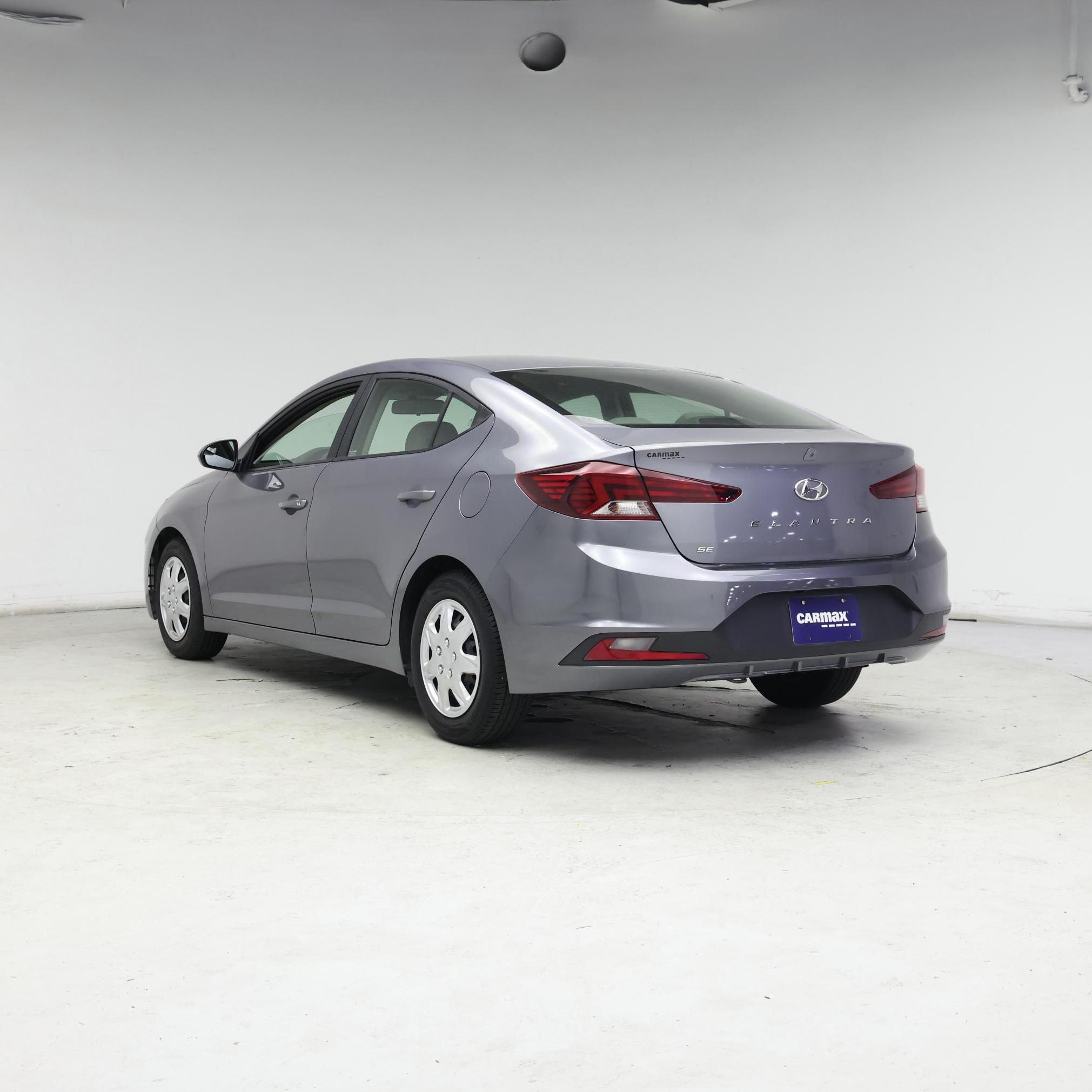 Thumbnail: 2019 Hyundai Elantra - 2