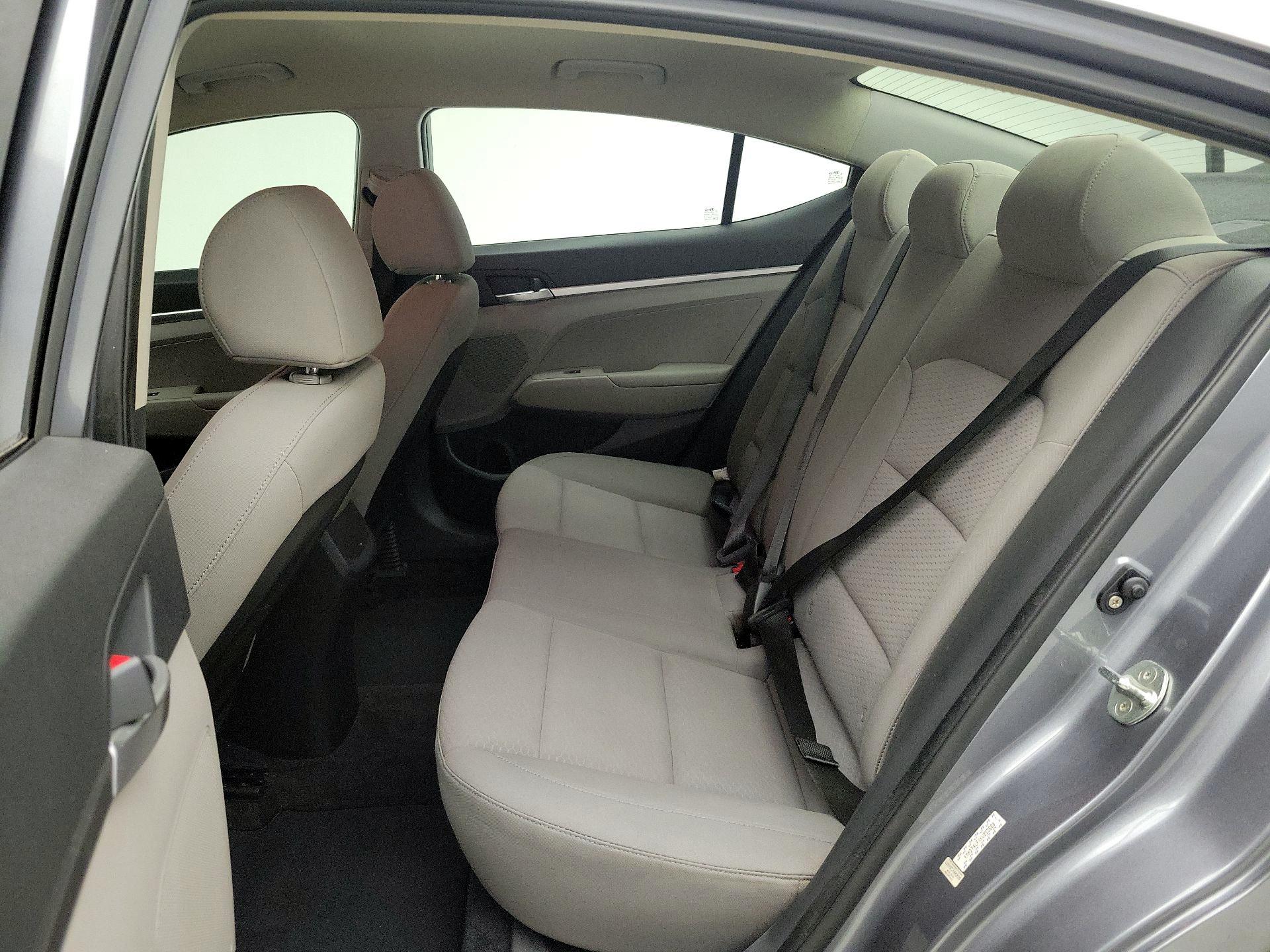 Thumbnail: 2019 Hyundai Elantra - 19