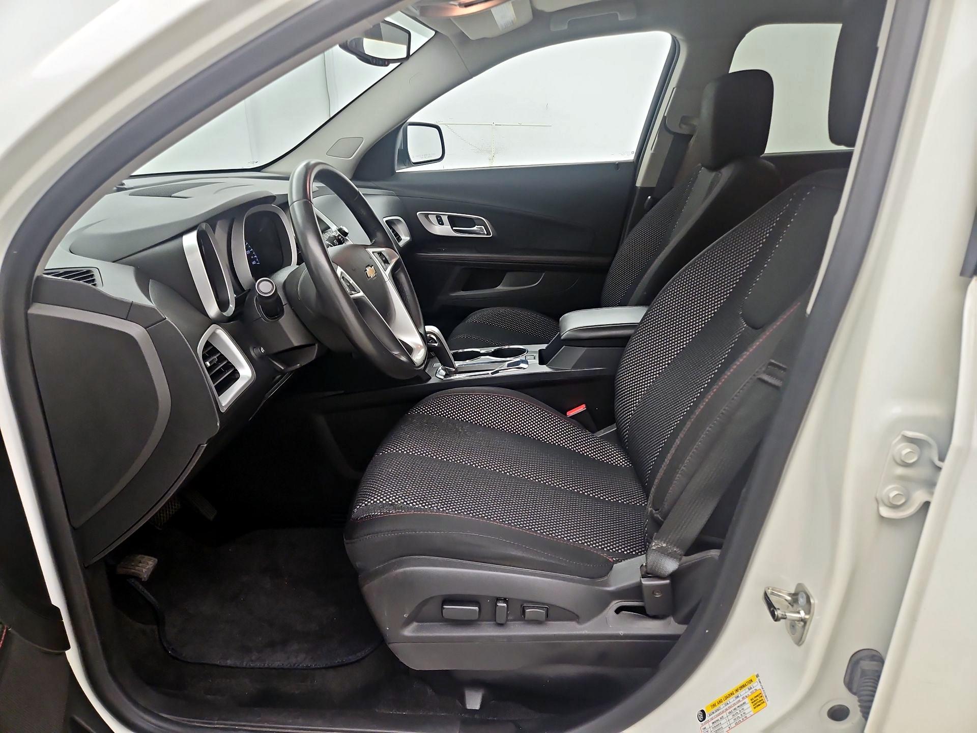 Thumbnail: 2015 Chevrolet Equinox - 11