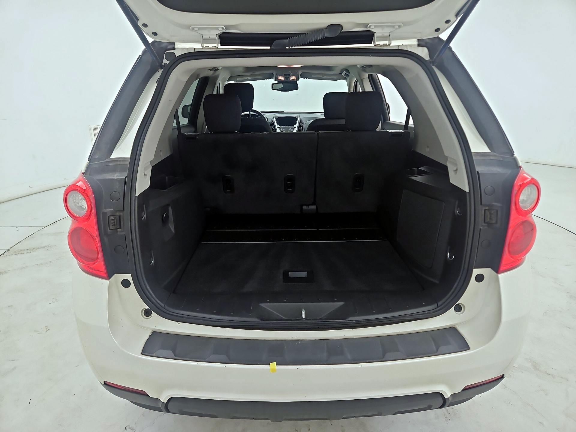 Thumbnail: 2015 Chevrolet Equinox - 20