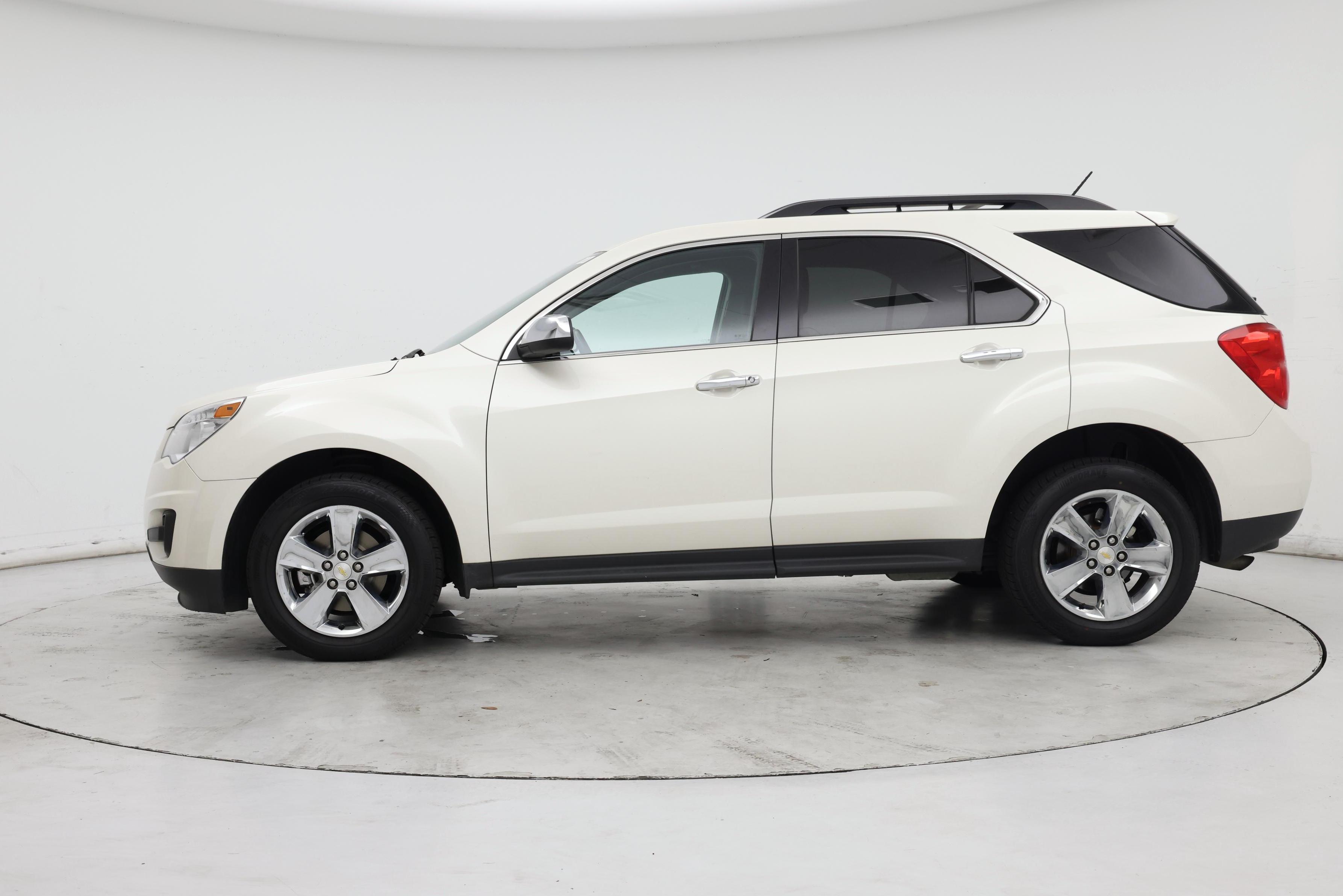 Thumbnail: 2015 Chevrolet Equinox - 3