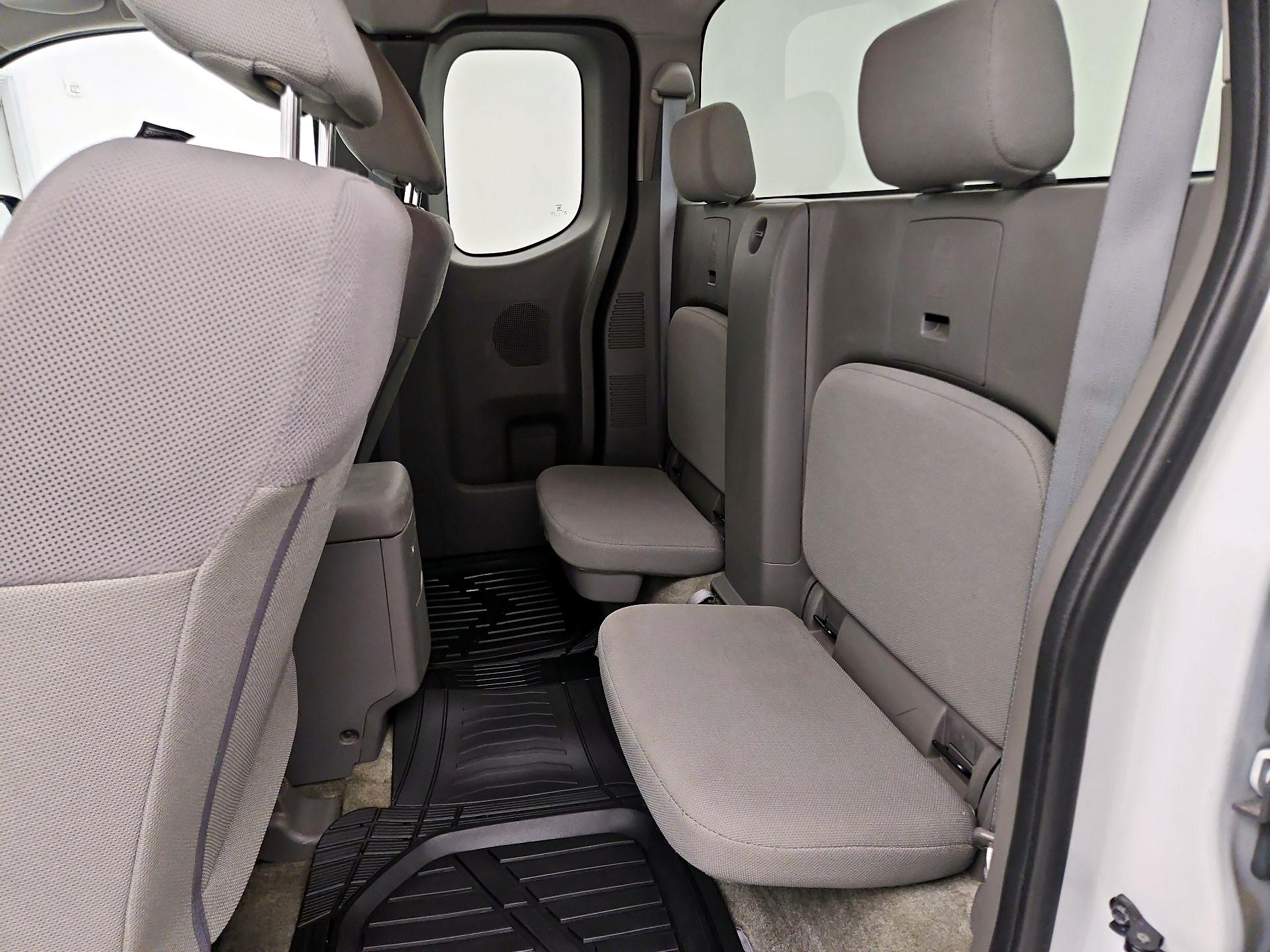Thumbnail: 2017 Nissan Frontier - 18