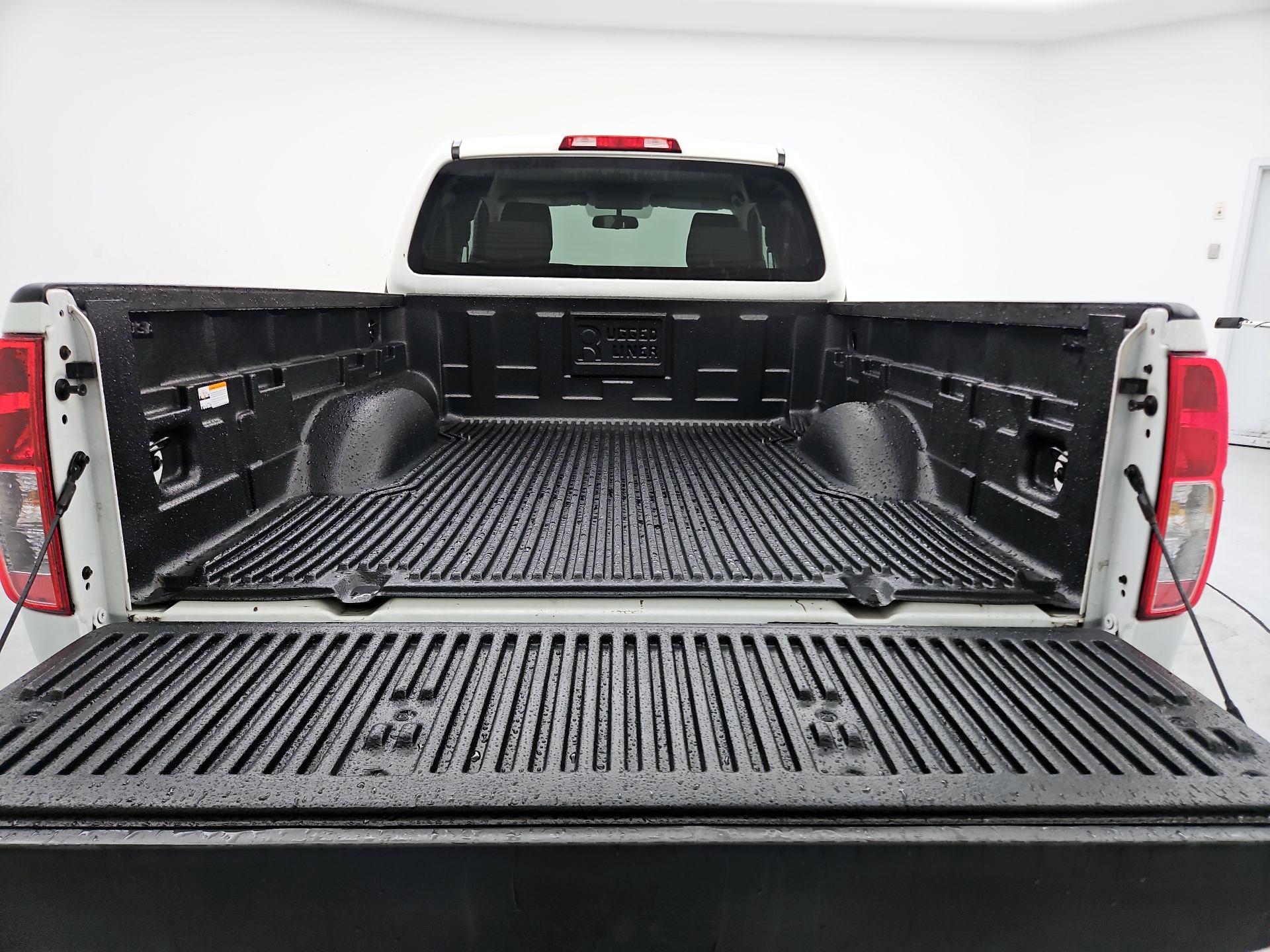 Thumbnail: 2017 Nissan Frontier - 19