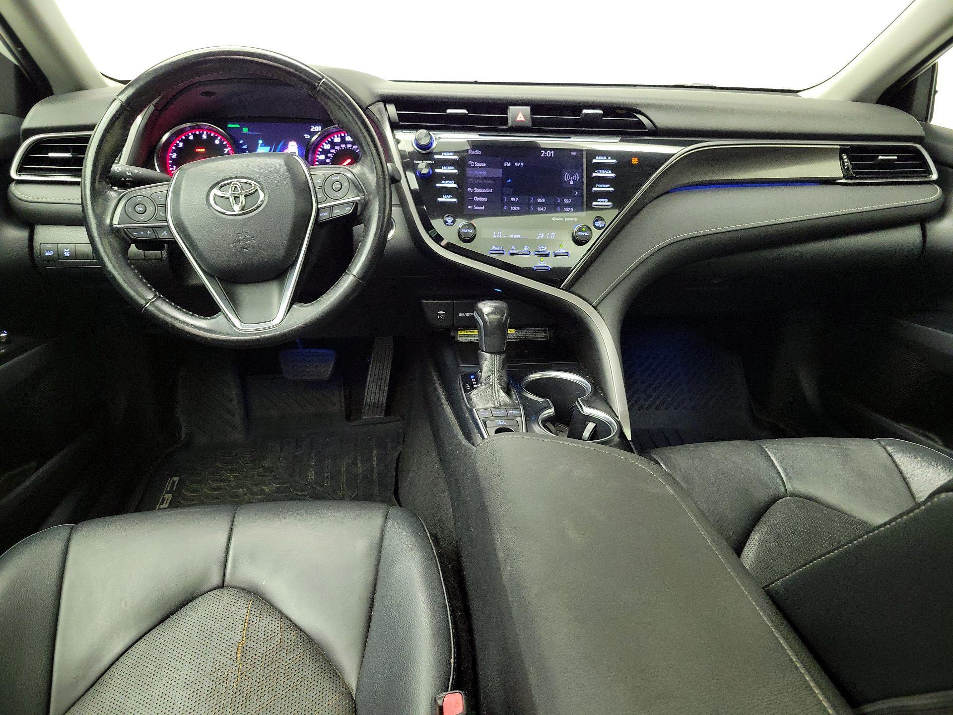 Thumbnail: 2019 Toyota Camry - 9