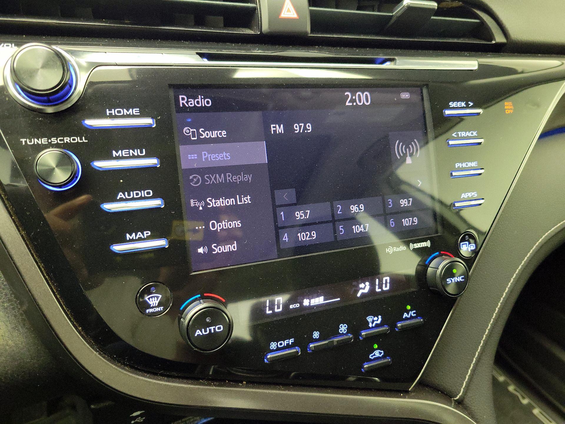 Thumbnail: 2019 Toyota Camry - 14
