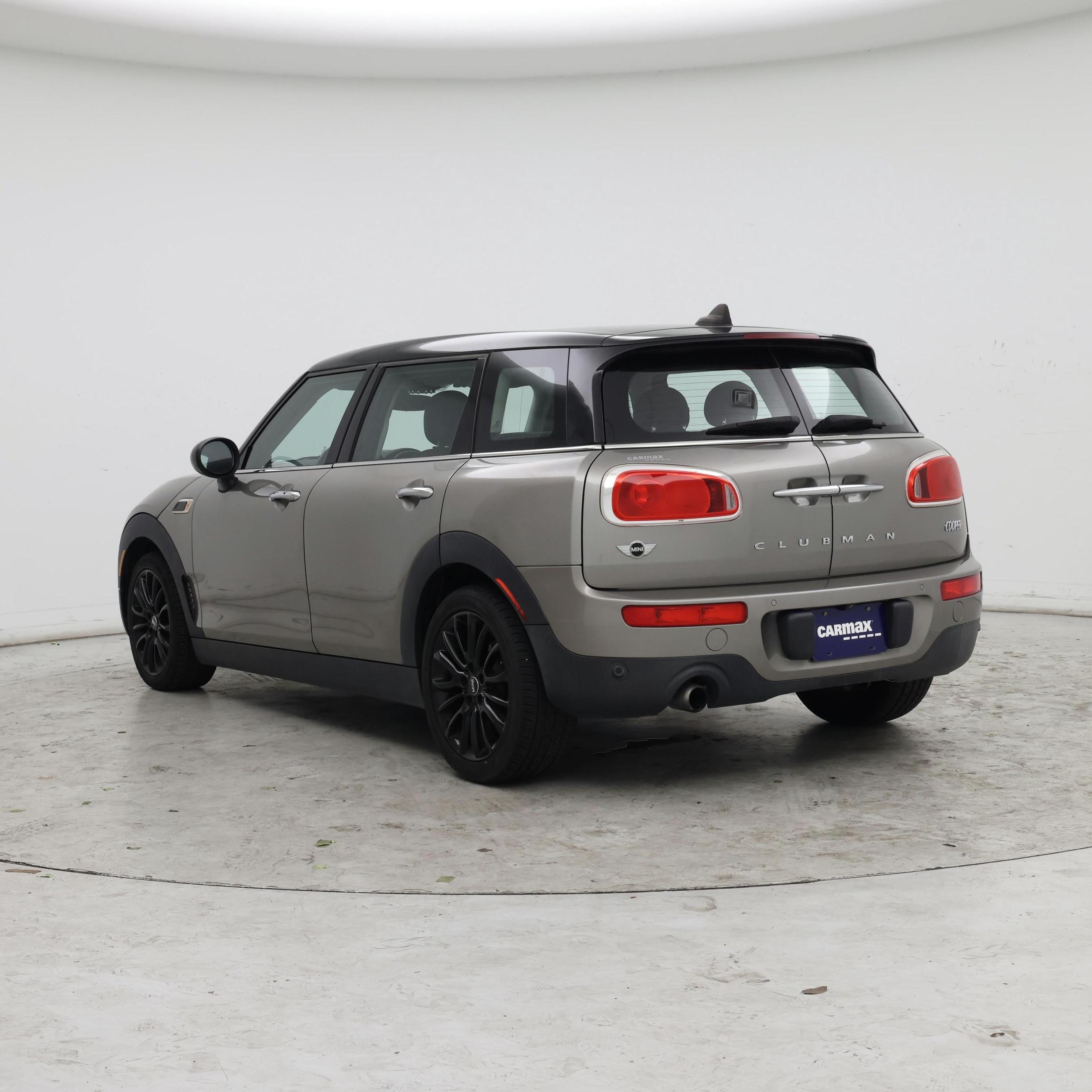 Thumbnail: 2017 MINI Cooper Clubman - 2