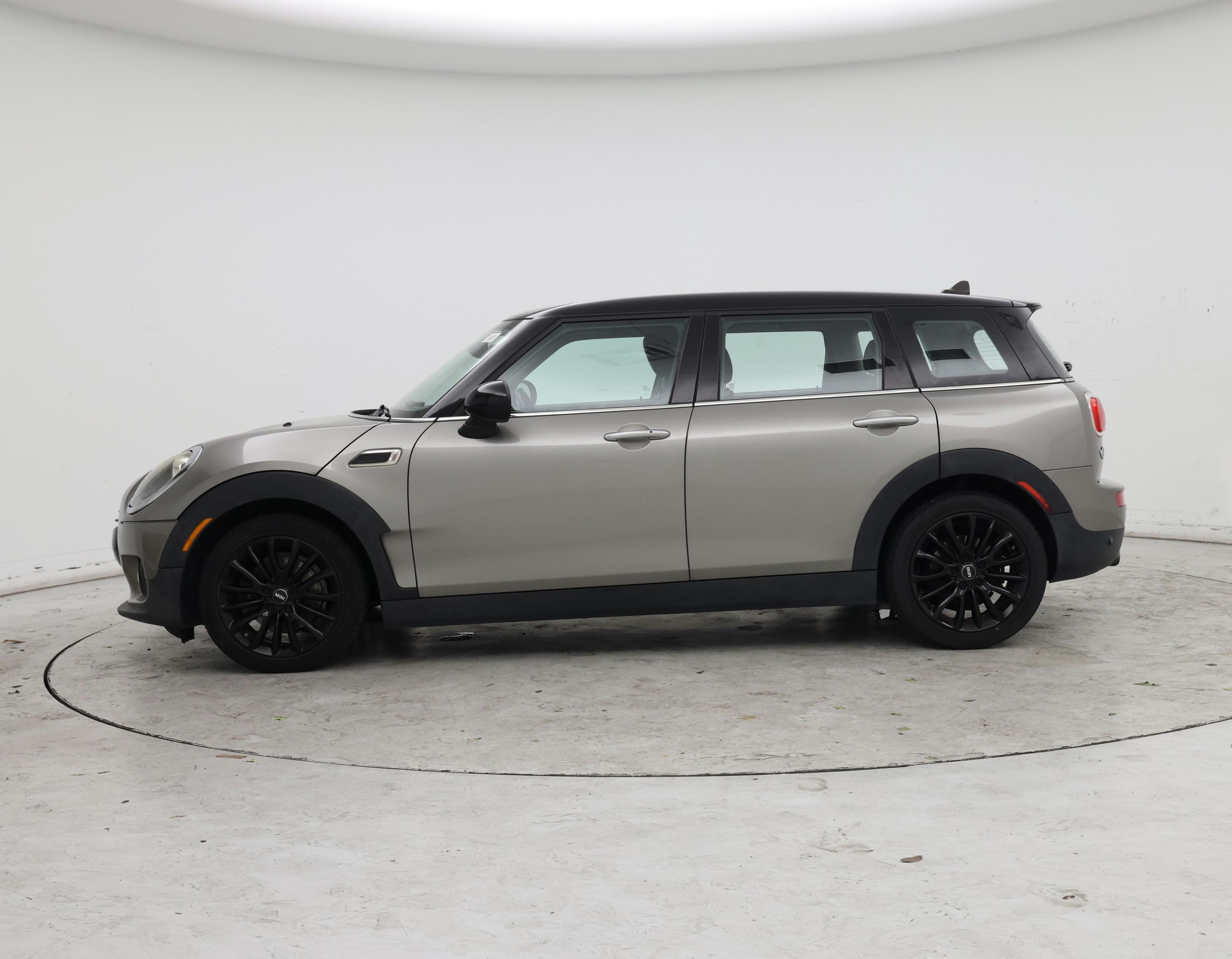 Thumbnail: 2017 MINI Cooper Clubman - 3