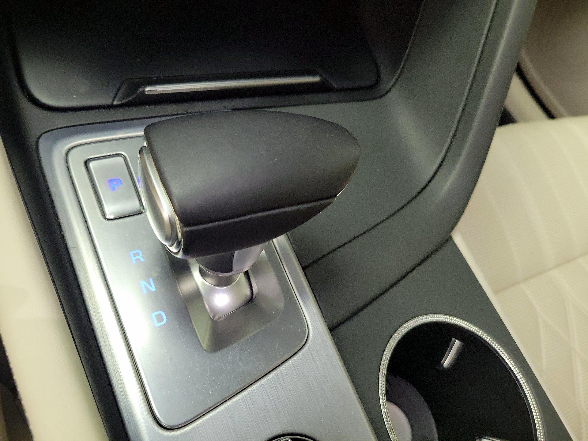 Thumbnail: 2019 Genesis G70 - 18