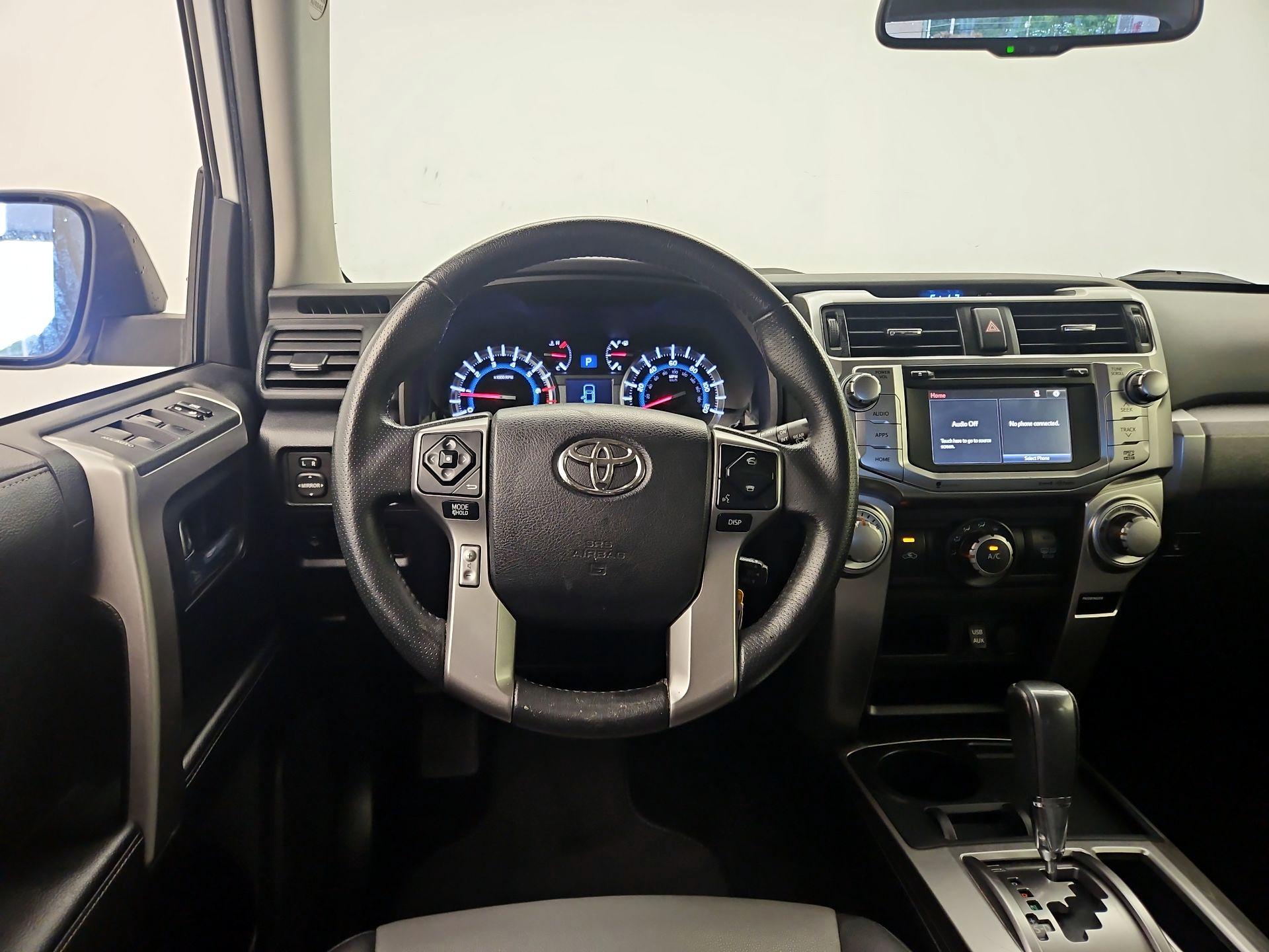 Thumbnail: 2018 Toyota 4Runner - 10