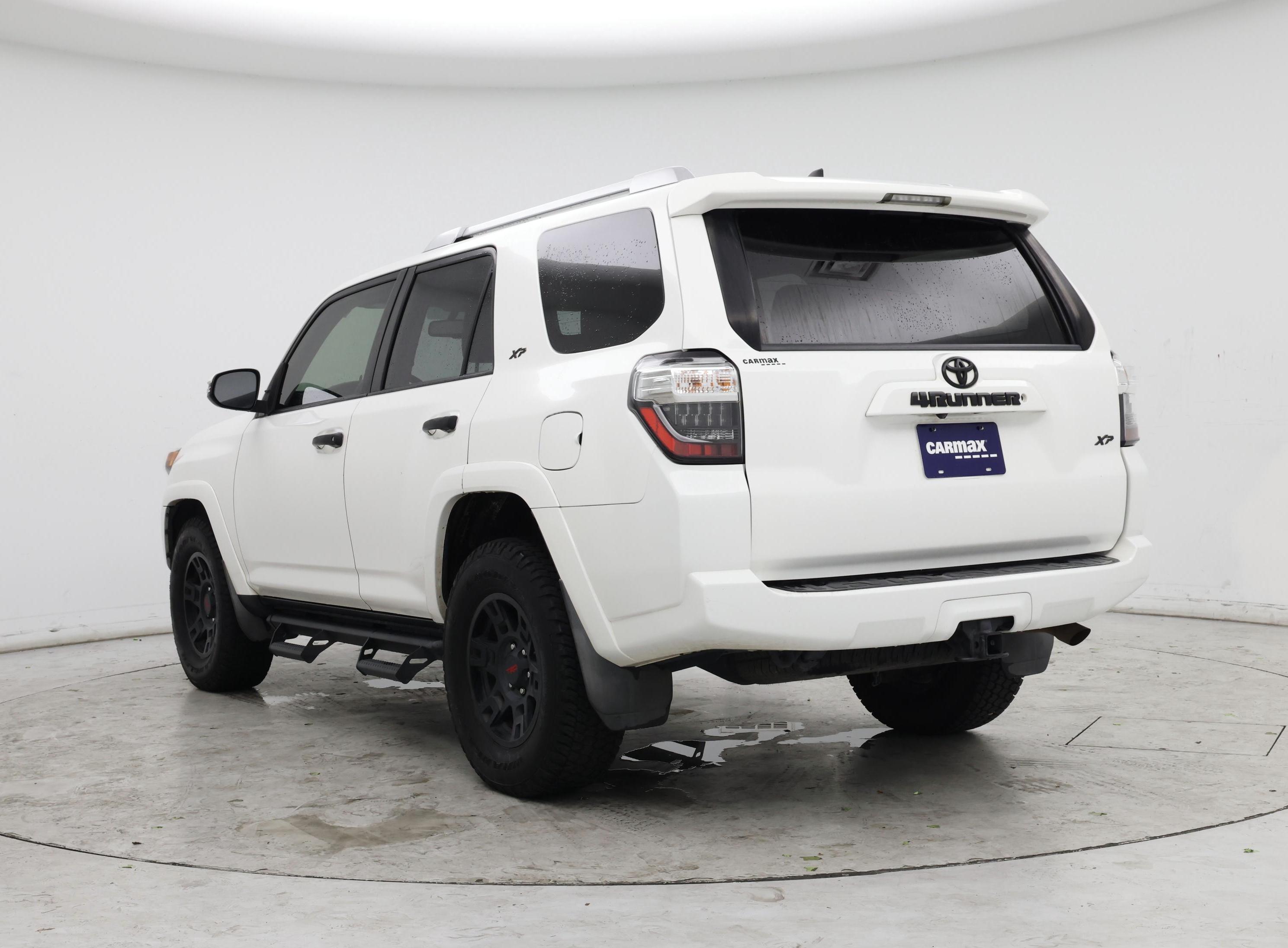 Thumbnail: 2018 Toyota 4Runner - 2