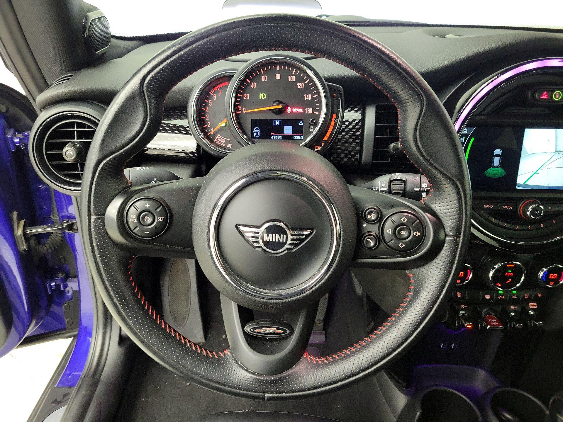 Thumbnail: 2019 MINI Cooper Hardtop - 10