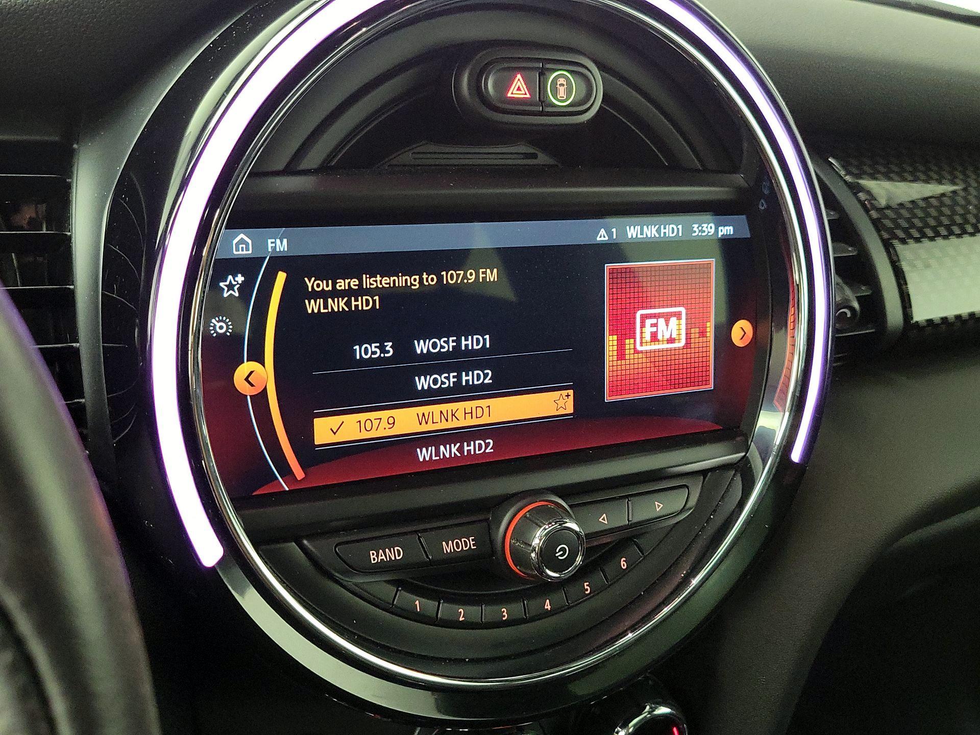 Thumbnail: 2019 MINI Cooper Hardtop - 15