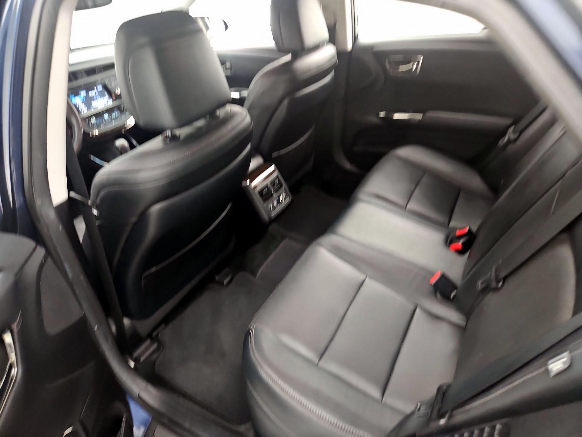 Thumbnail: 2015 Toyota Avalon - 20