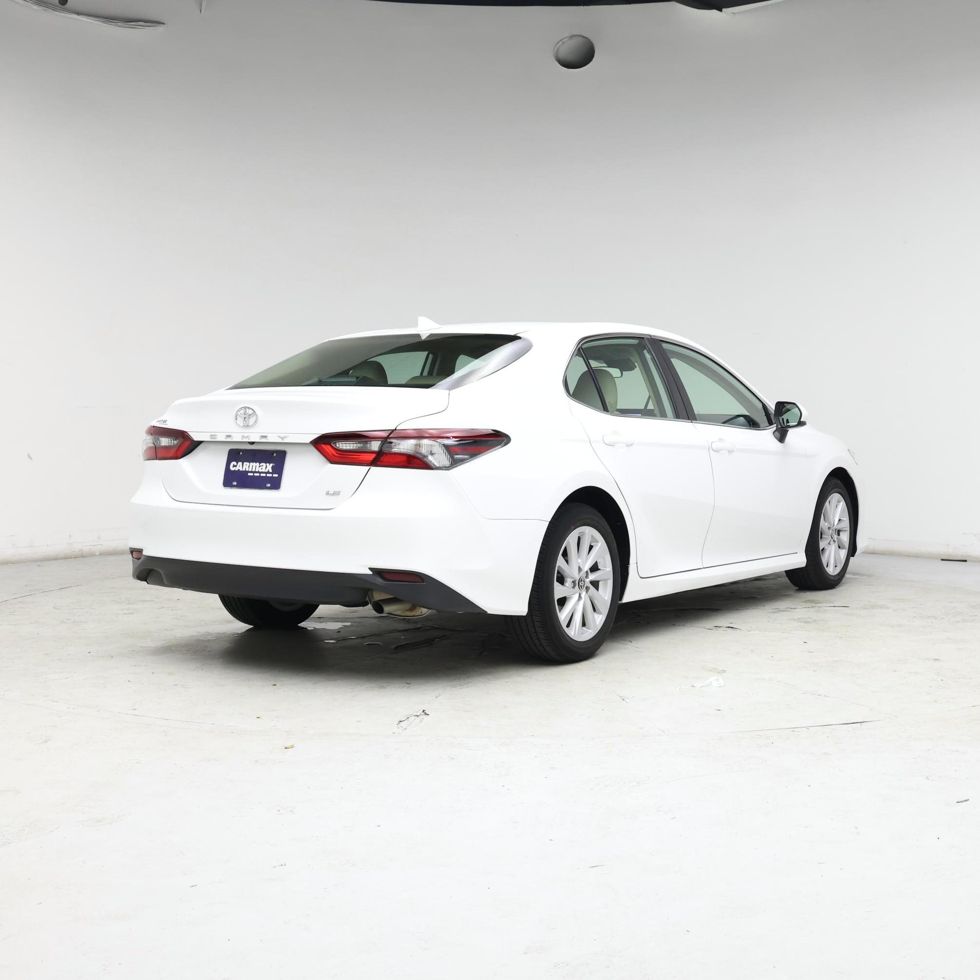 Thumbnail: 2023 Toyota Camry - 8