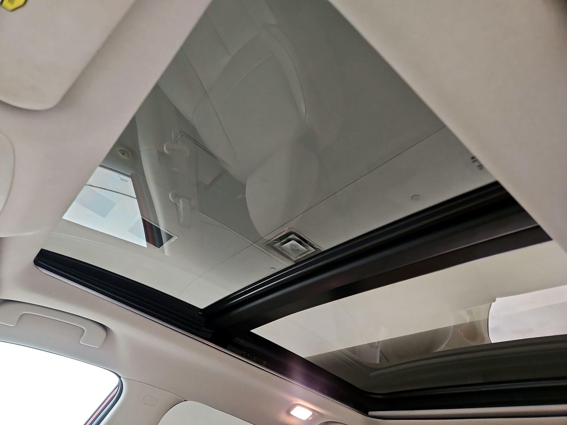 Thumbnail: 2015 Nissan Rogue - 19