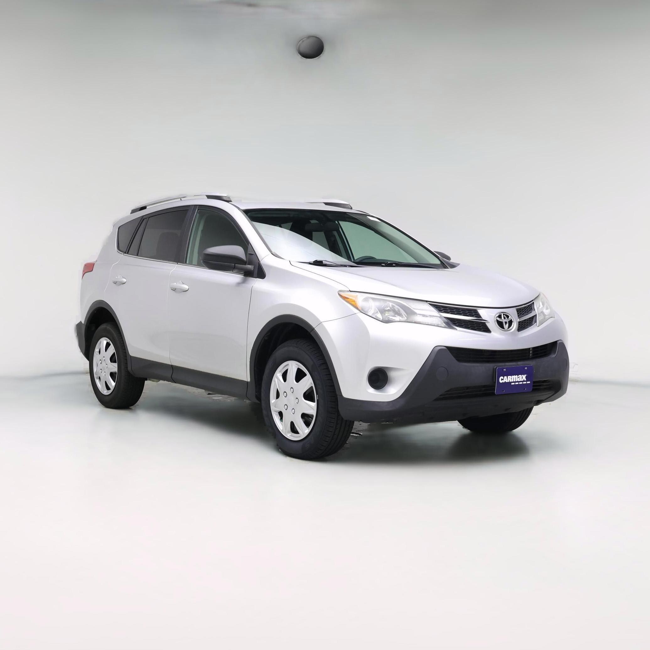 Thumbnail: 2015 Toyota RAV4 - 1