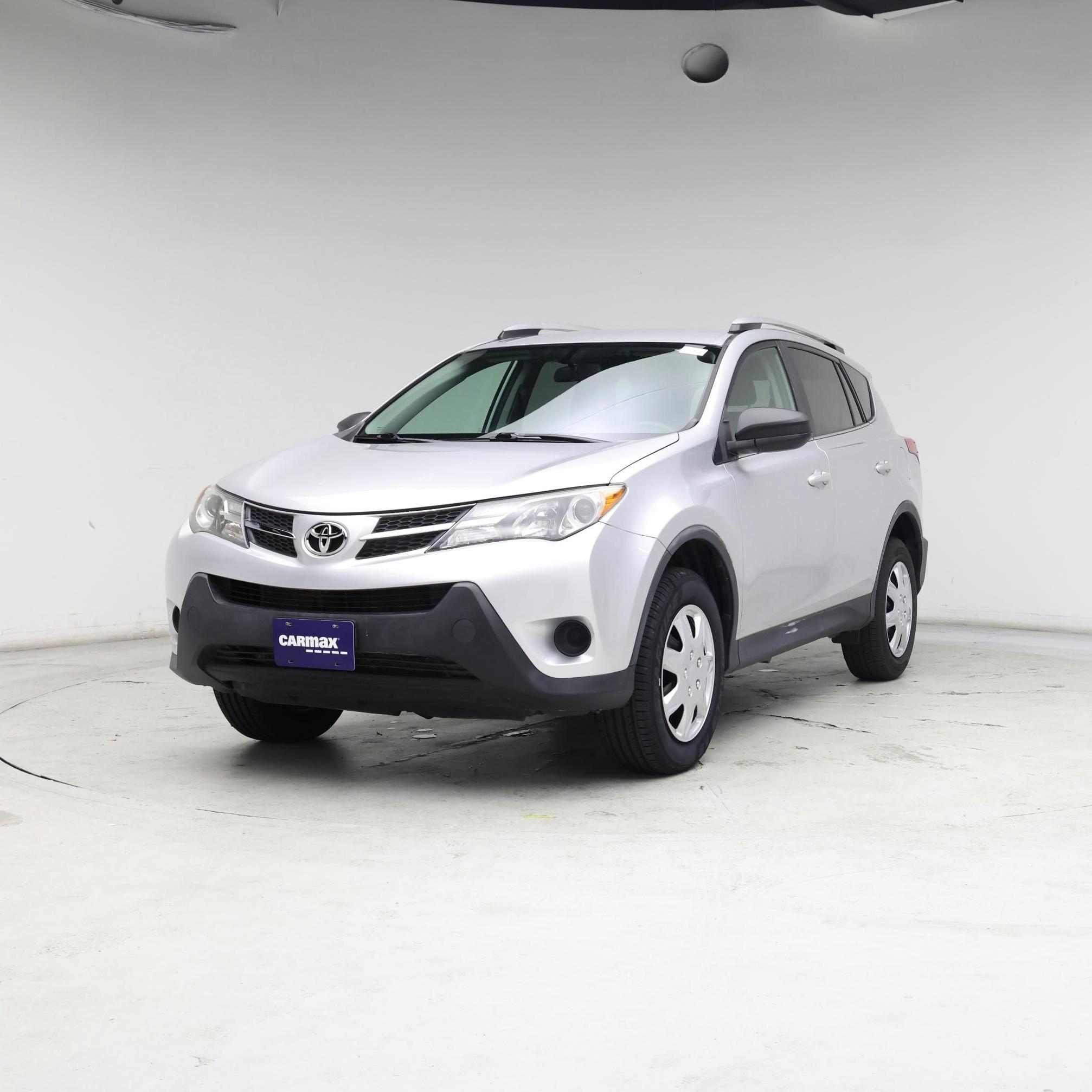 Thumbnail: 2015 Toyota RAV4 - 4