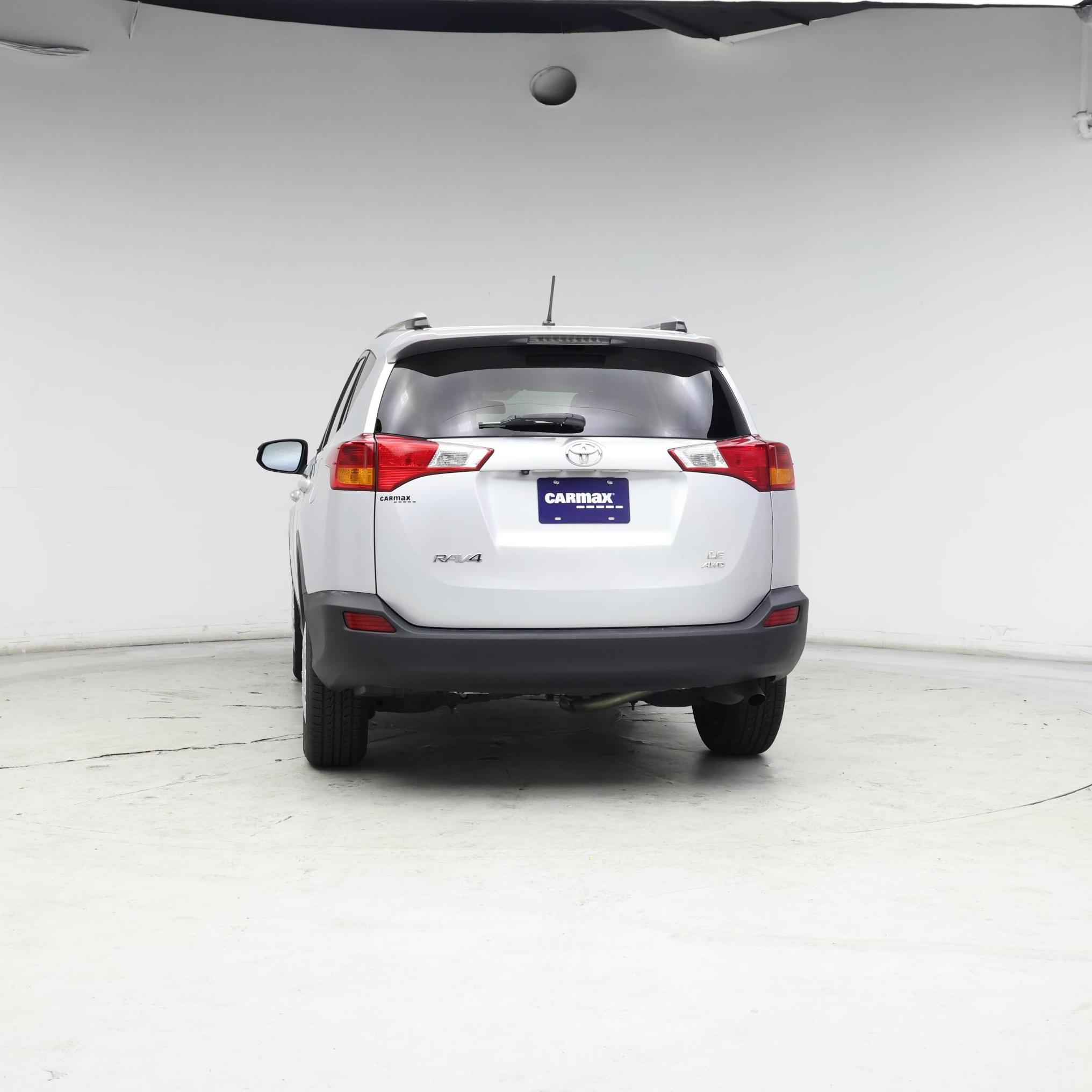 Thumbnail: 2015 Toyota RAV4 - 6