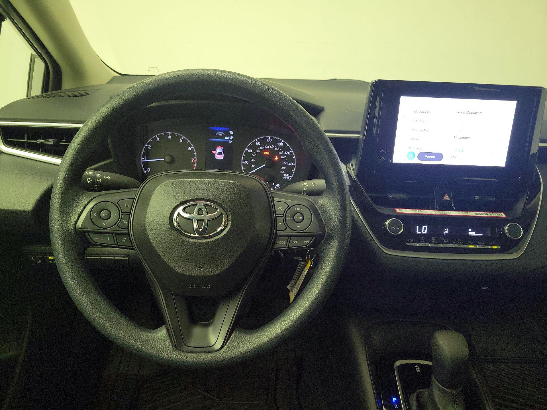 Thumbnail: 2024 Toyota Corolla - 10