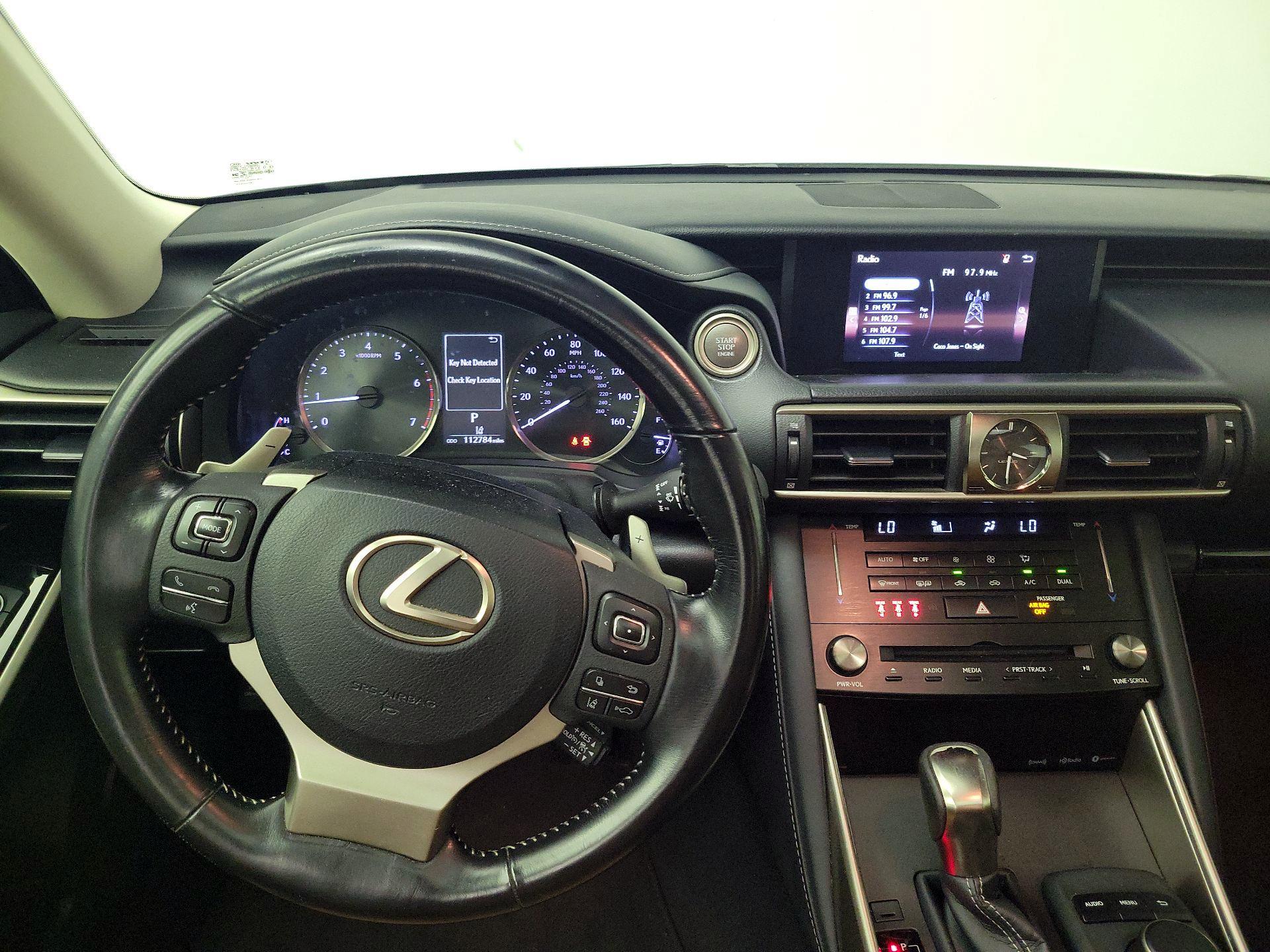 Thumbnail: 2017 Lexus IS - 10