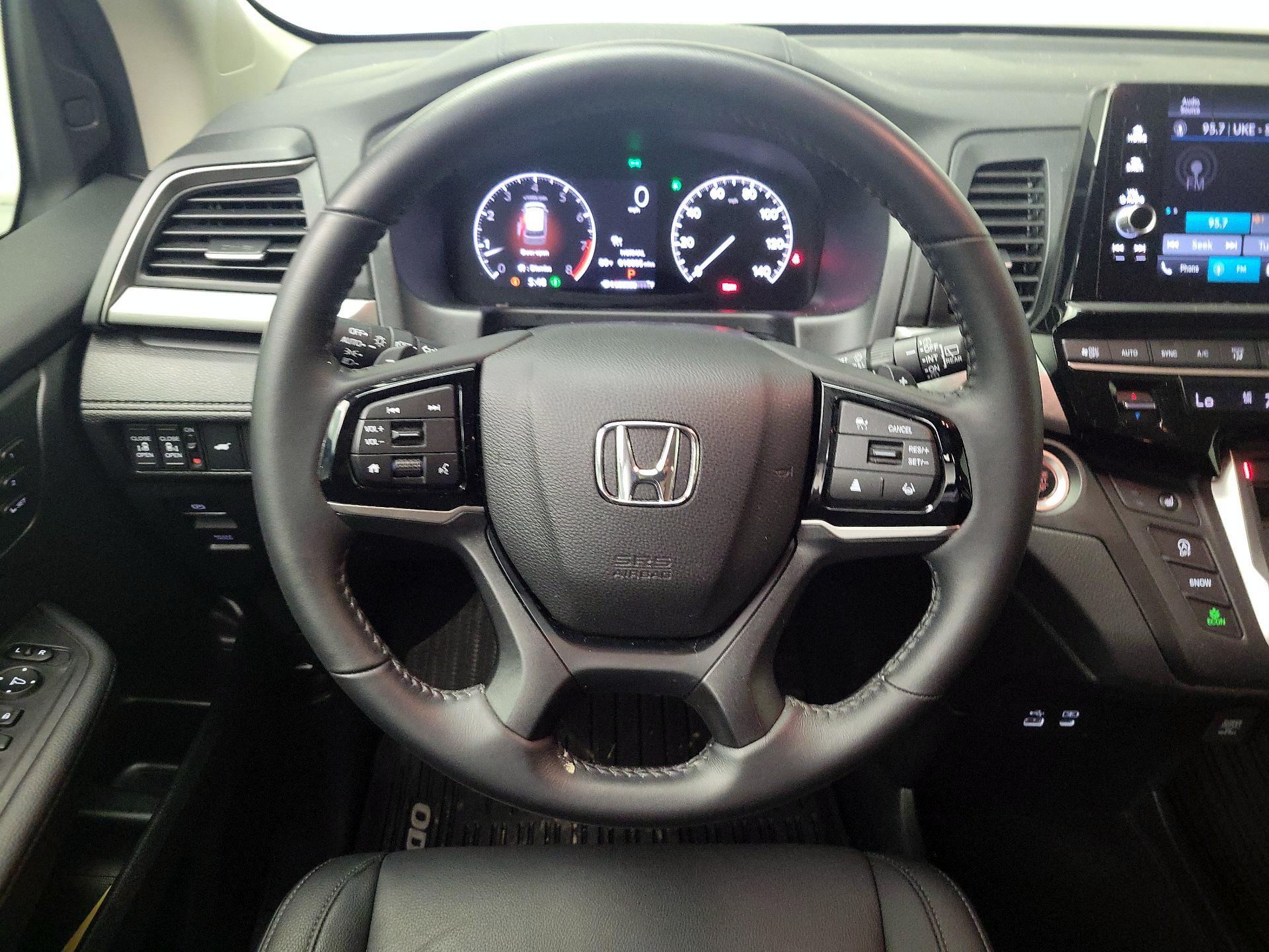 Thumbnail: 2025 Honda Odyssey - 10