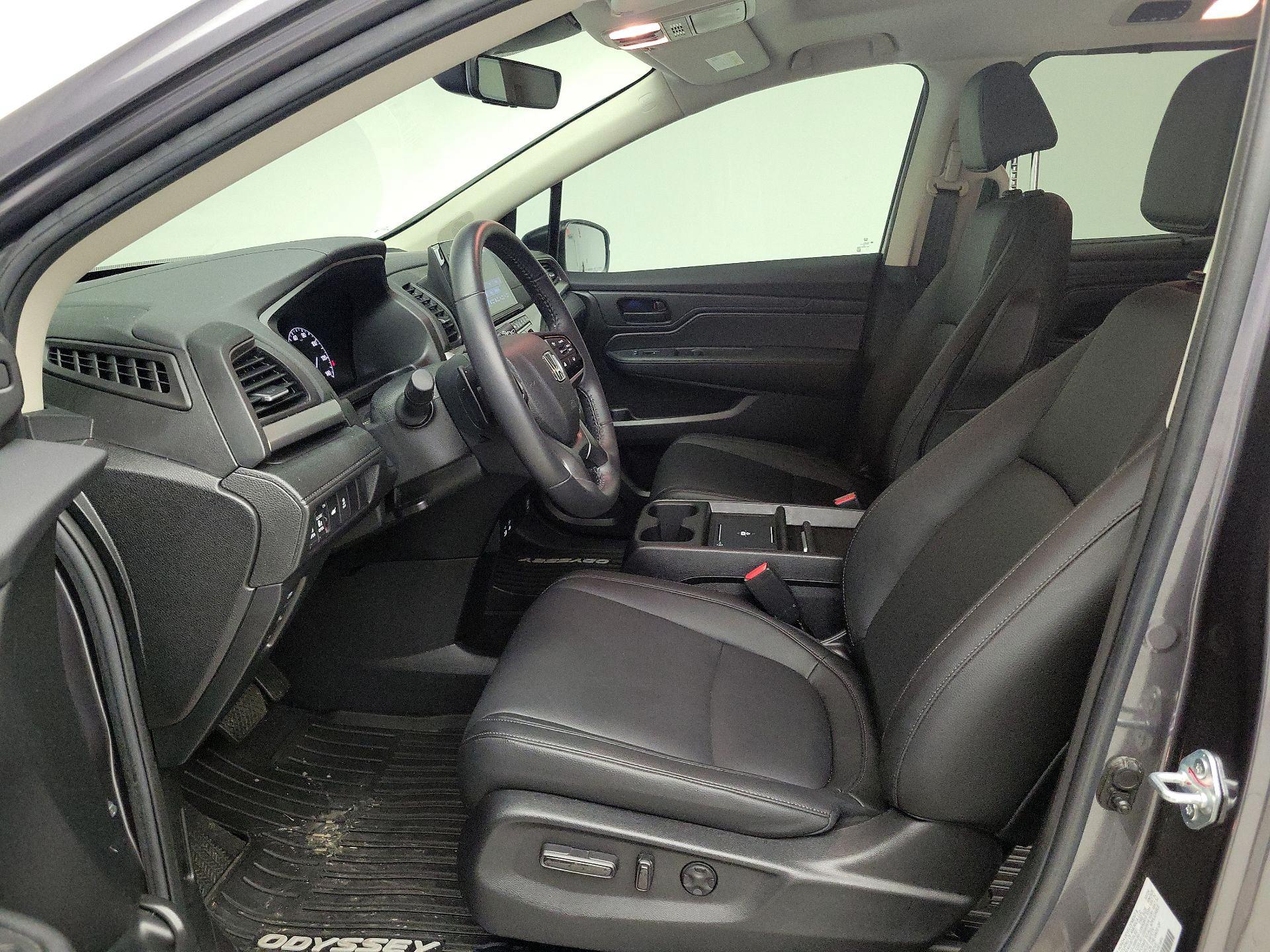 Thumbnail: 2025 Honda Odyssey - 11