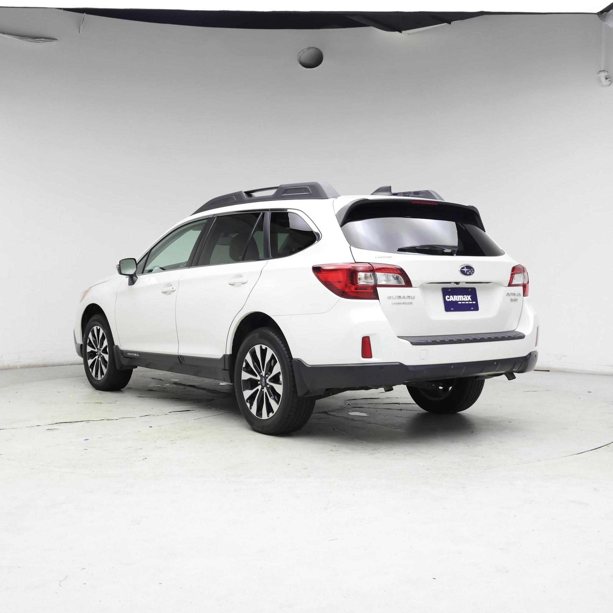 Thumbnail: 2017 Subaru Outback - 2