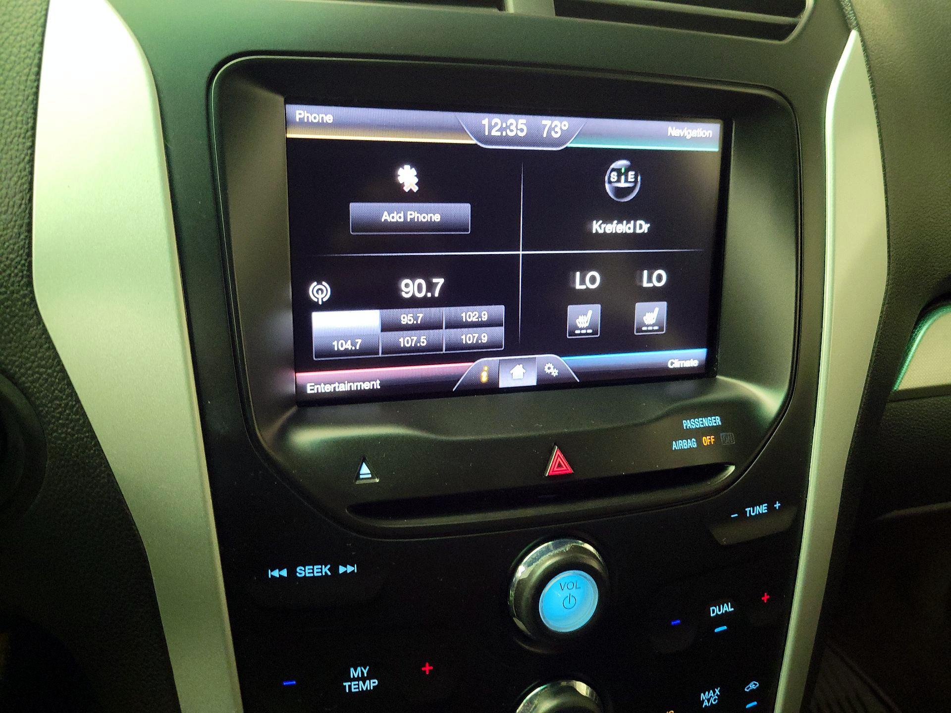 Thumbnail: 2014 Ford Explorer - 16