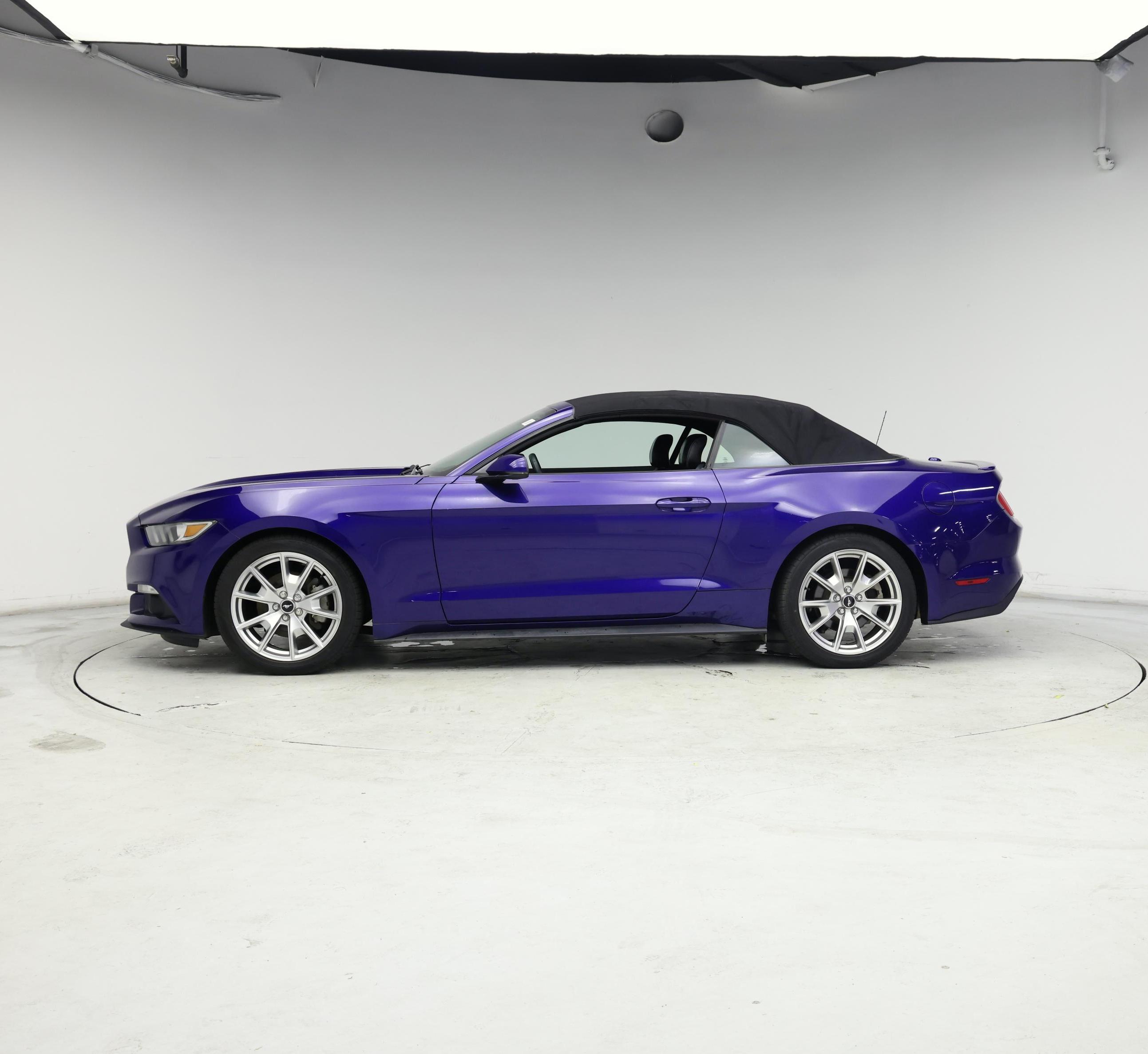 Thumbnail: 2015 Ford Mustang - 3