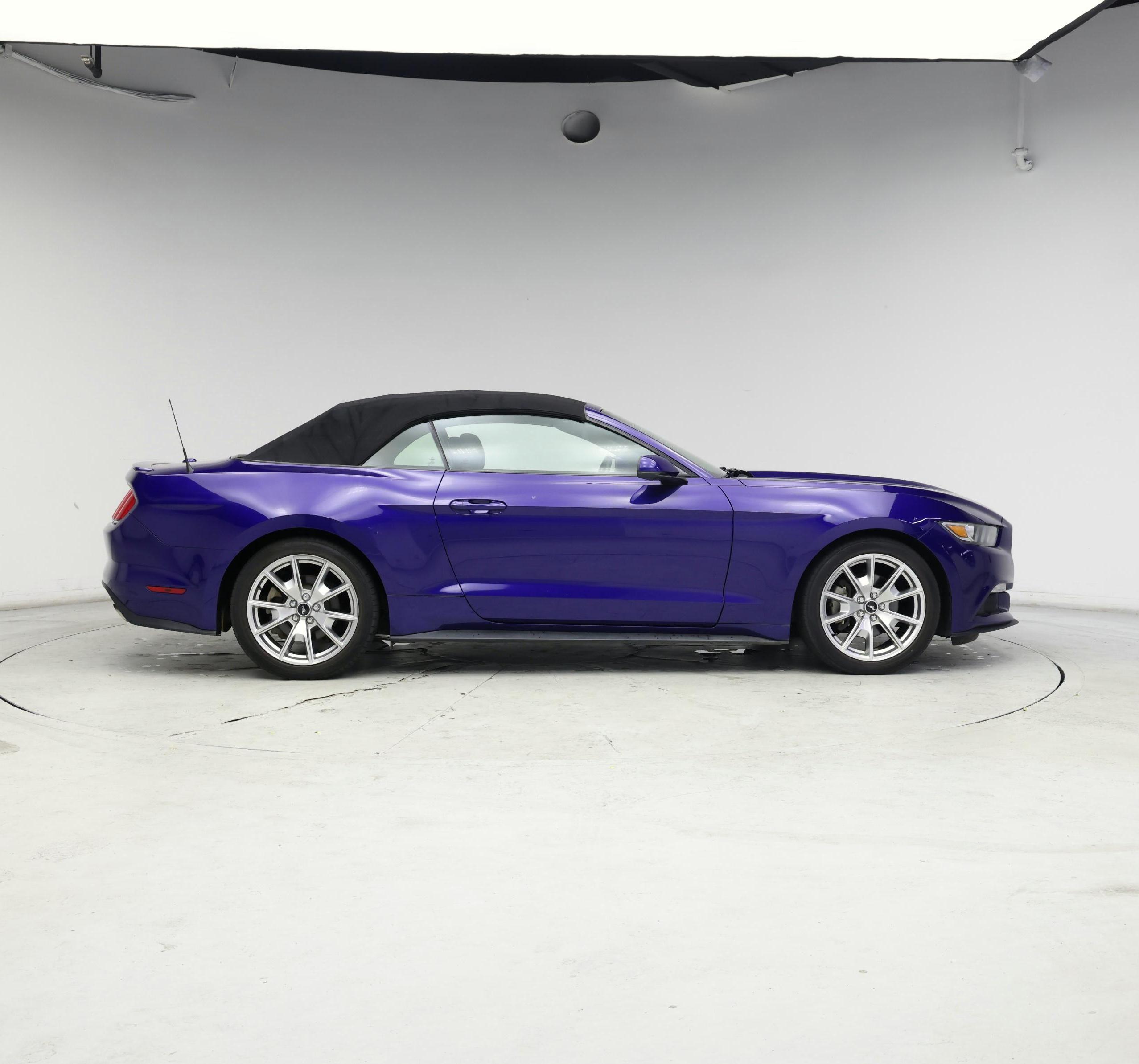 Thumbnail: 2015 Ford Mustang - 7