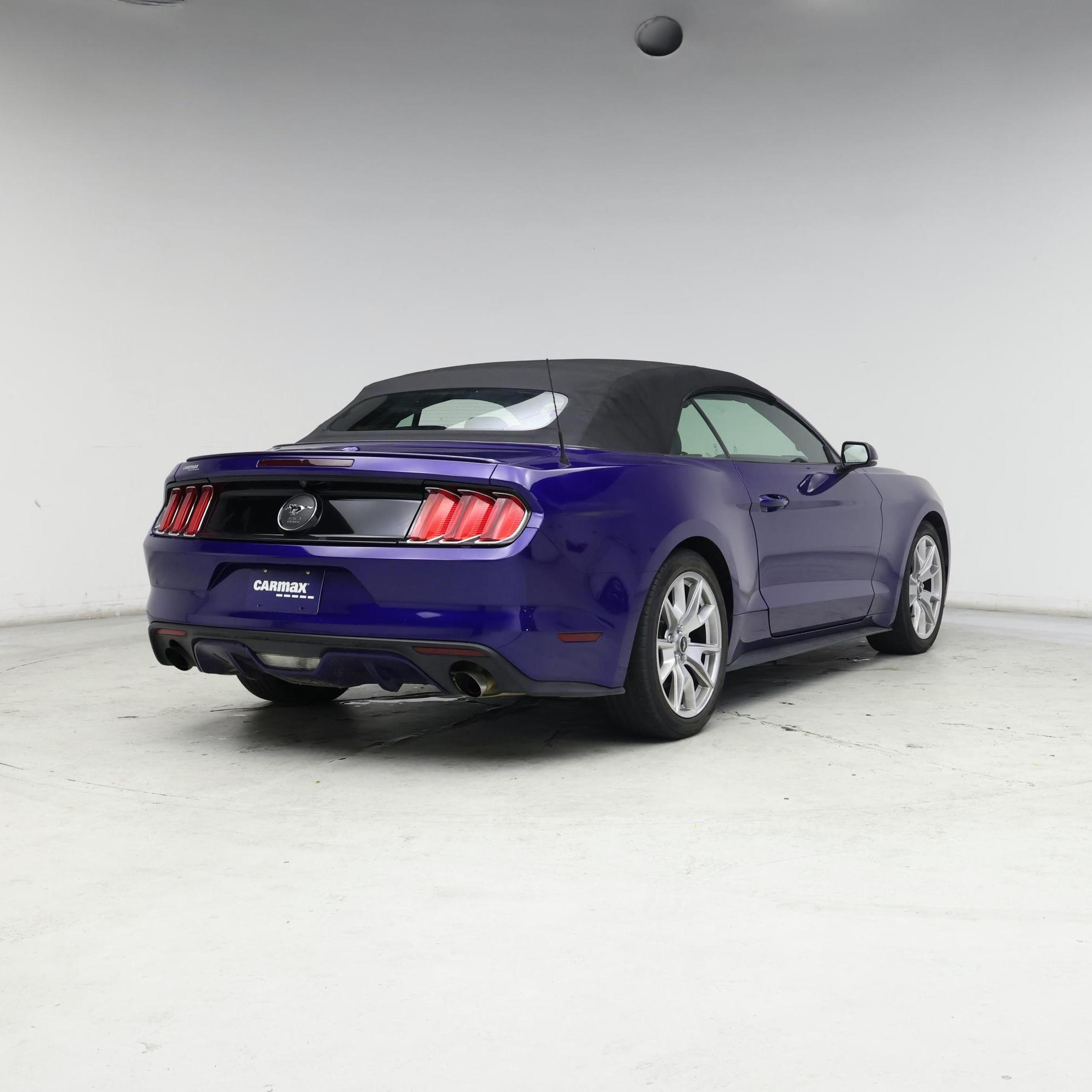 Thumbnail: 2015 Ford Mustang - 8
