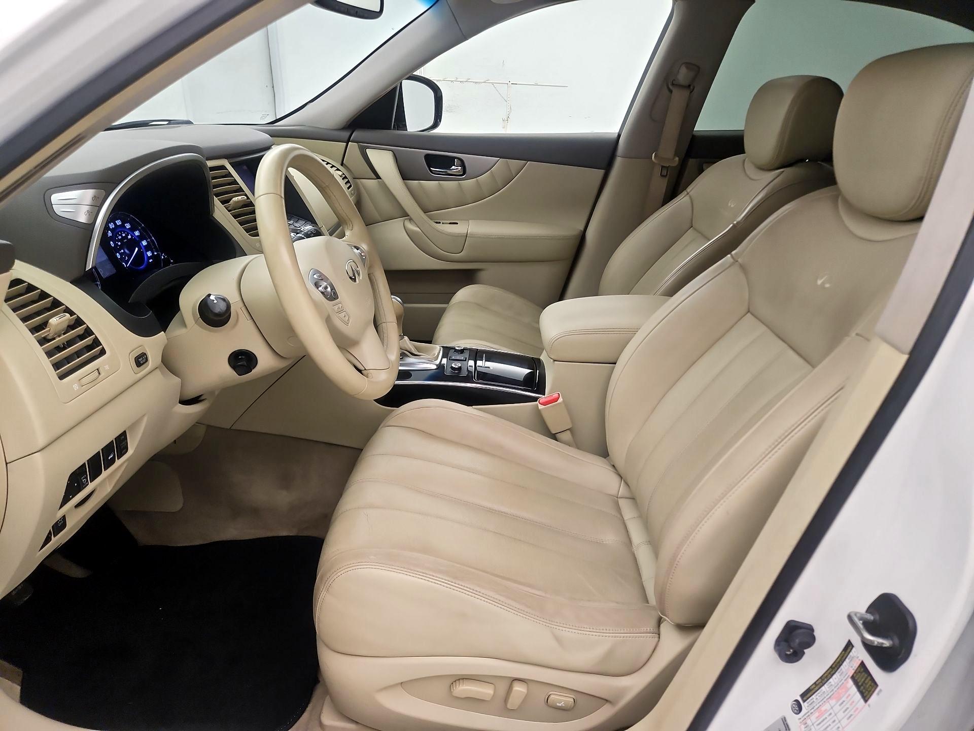 Thumbnail: 2013 INFINITI FX37 - 11