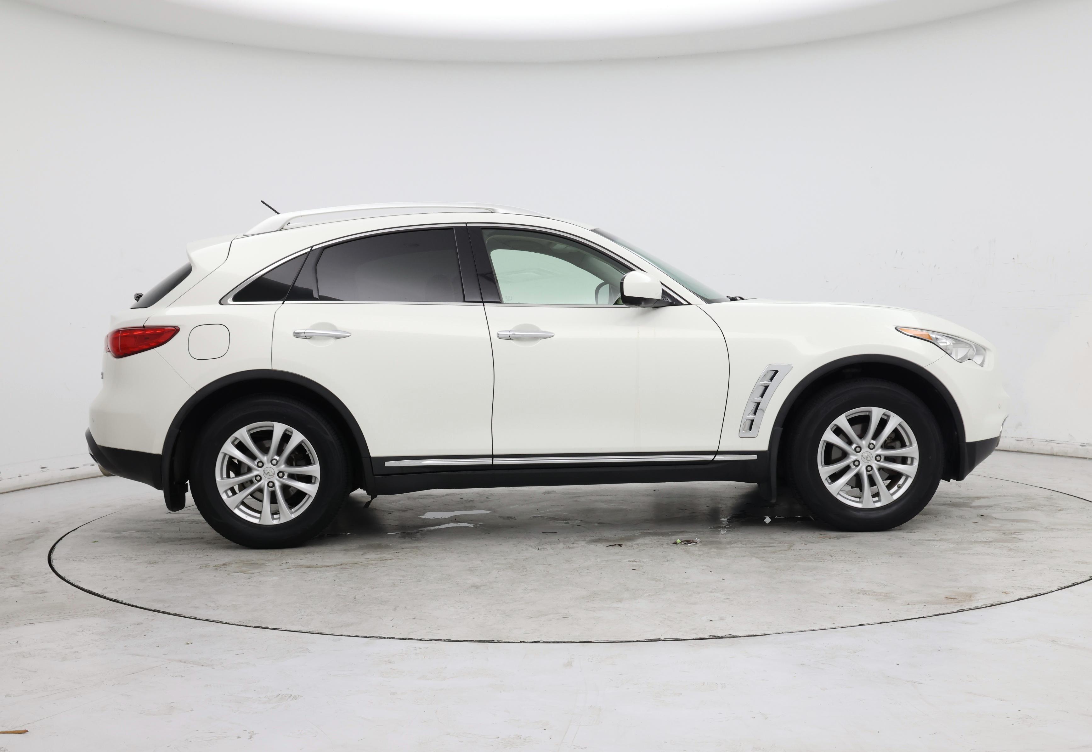 Thumbnail: 2013 INFINITI FX37 - 7