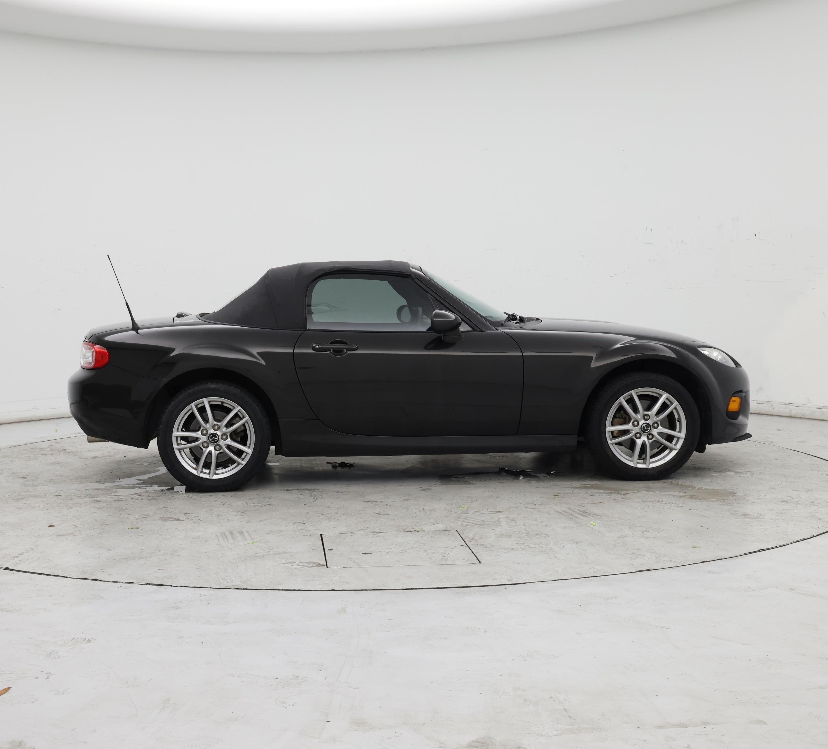 Thumbnail: 2013 Mazda MX-5 Miata - 7
