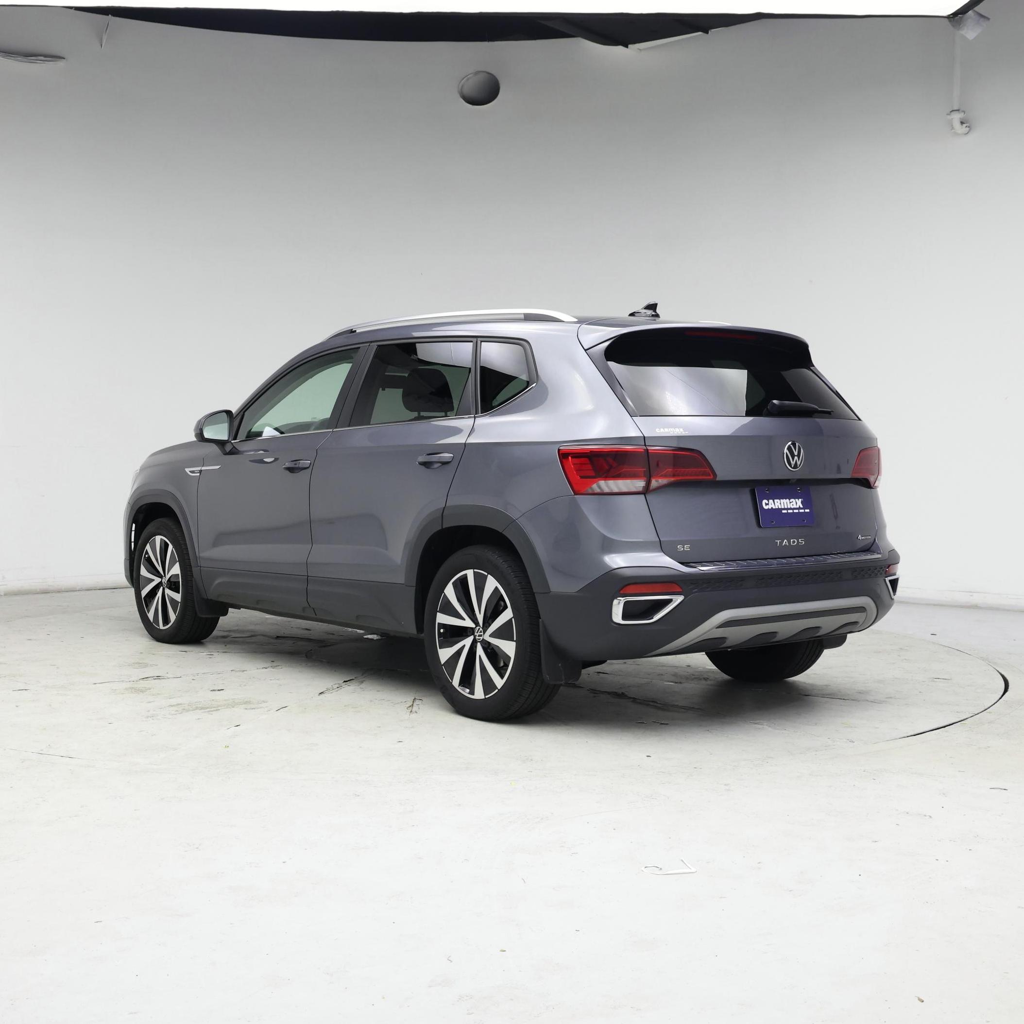 Thumbnail: 2022 Volkswagen Taos - 2