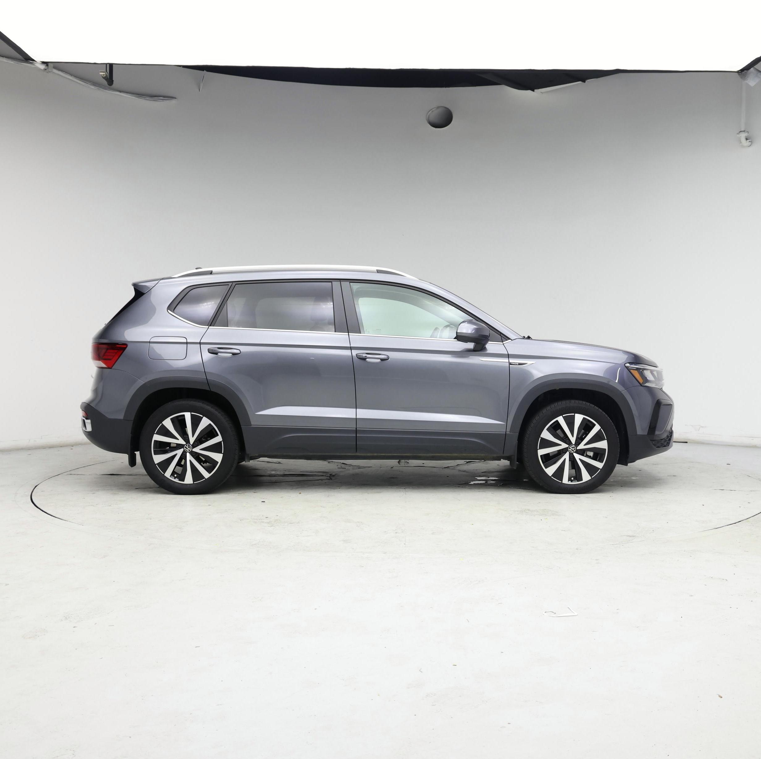 Thumbnail: 2022 Volkswagen Taos - 7