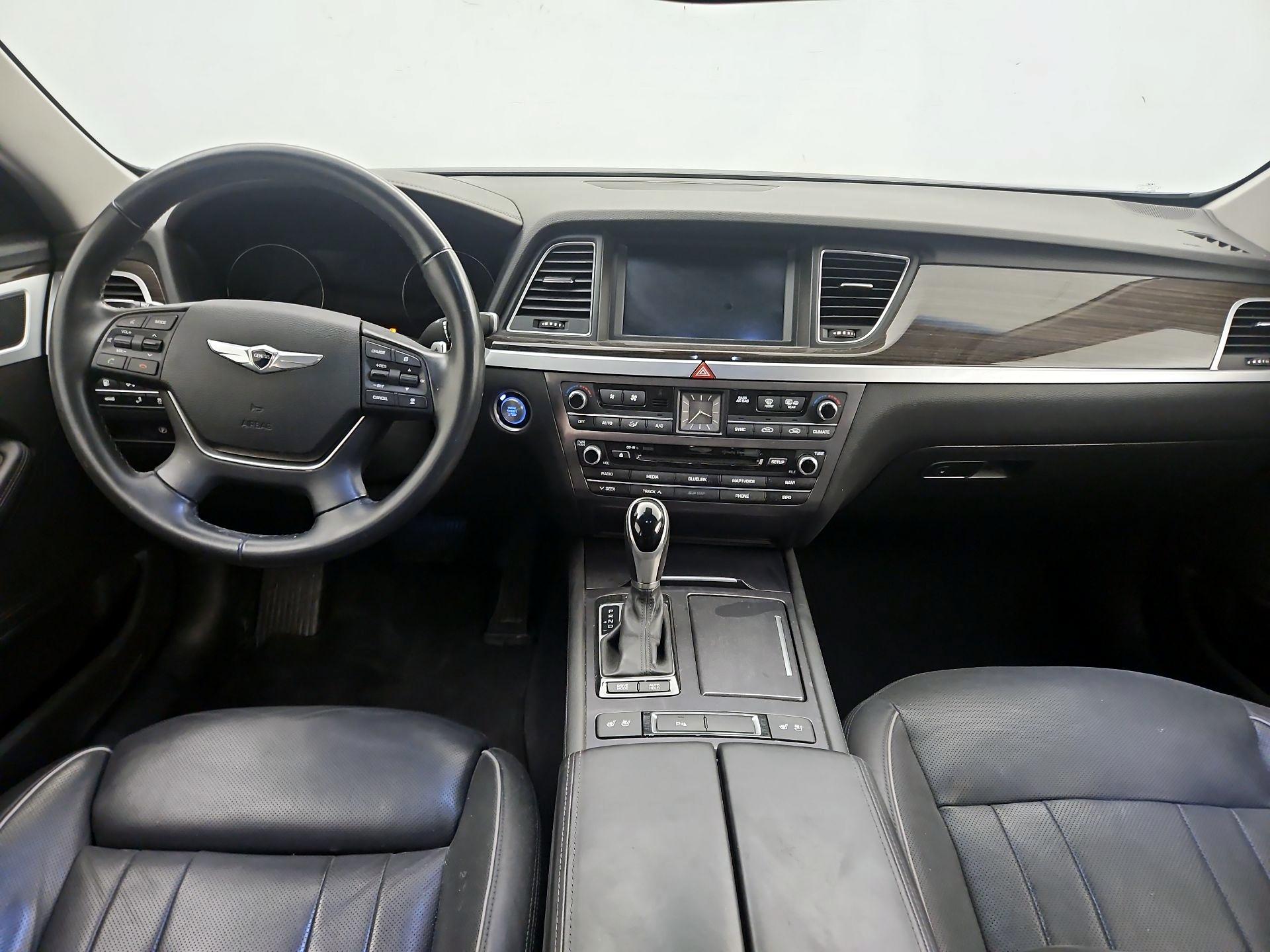 Thumbnail: 2015 Hyundai Genesis - 9