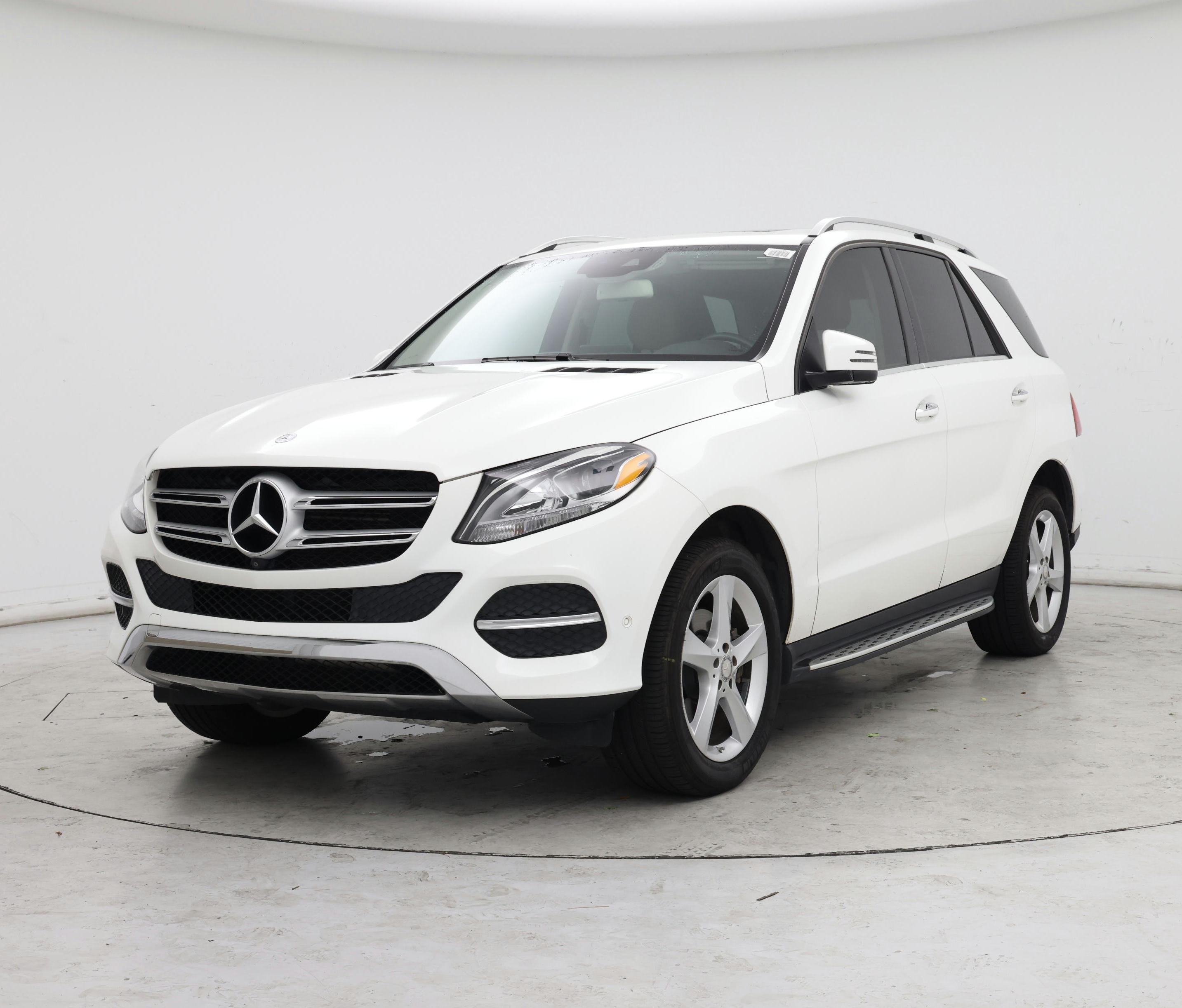 Thumbnail: 2017 Mercedes-Benz GLE - 4