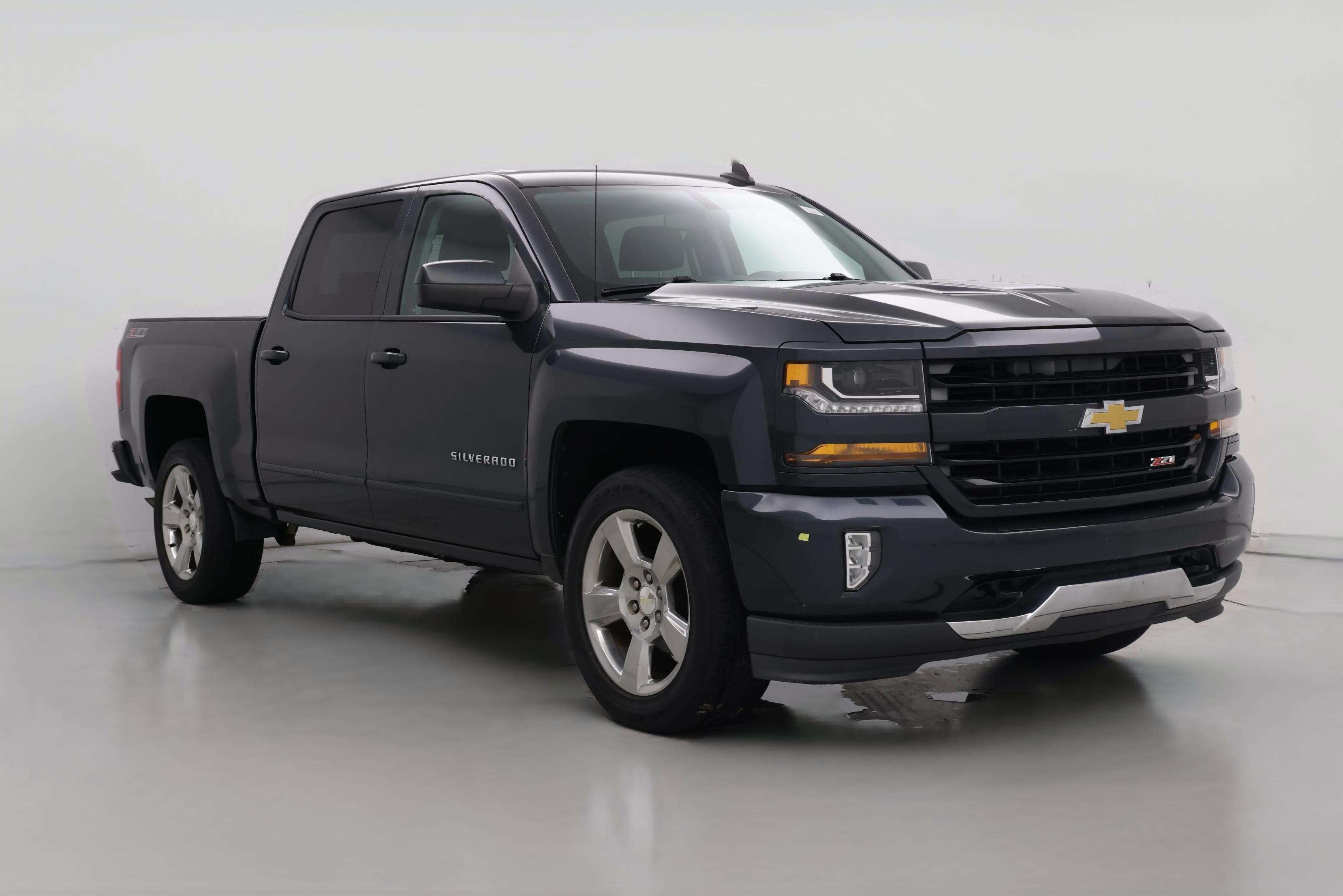 Thumbnail: 2017 Chevrolet Silverado 1500 - 1