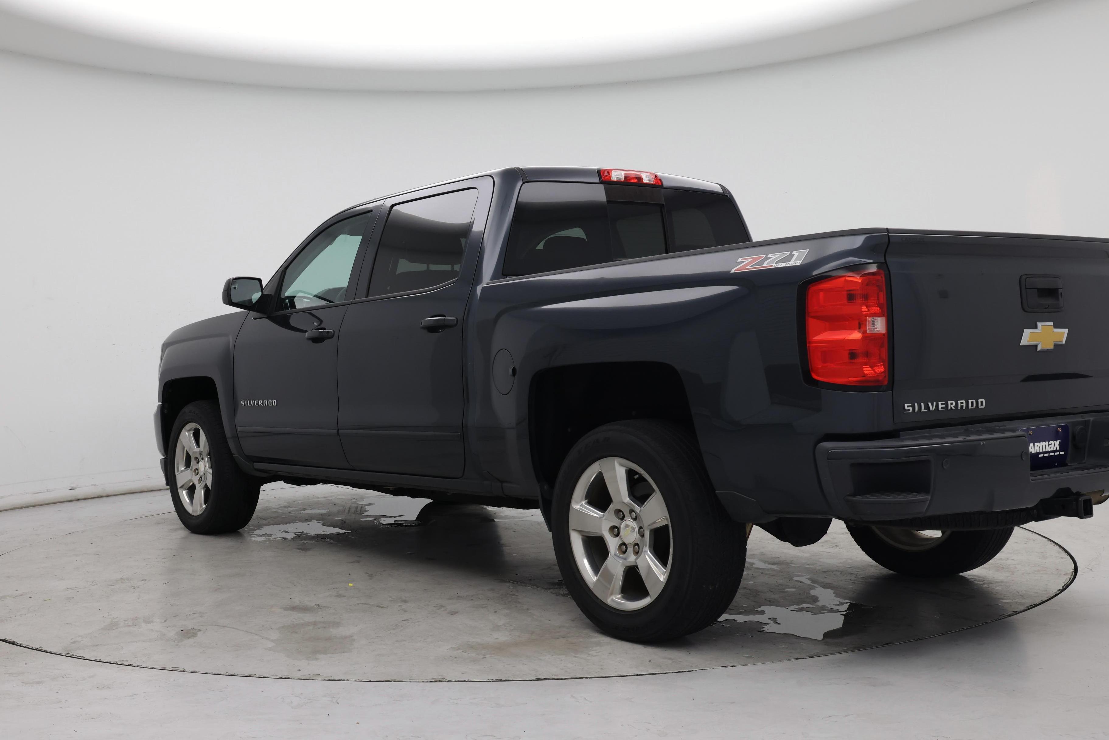 Thumbnail: 2017 Chevrolet Silverado 1500 - 2