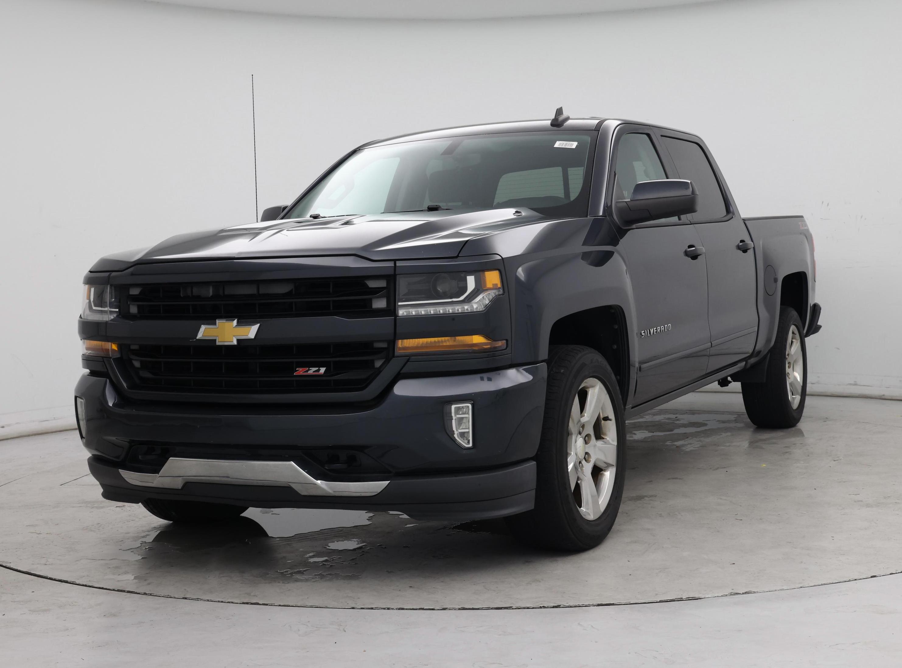 Thumbnail: 2017 Chevrolet Silverado 1500 - 4