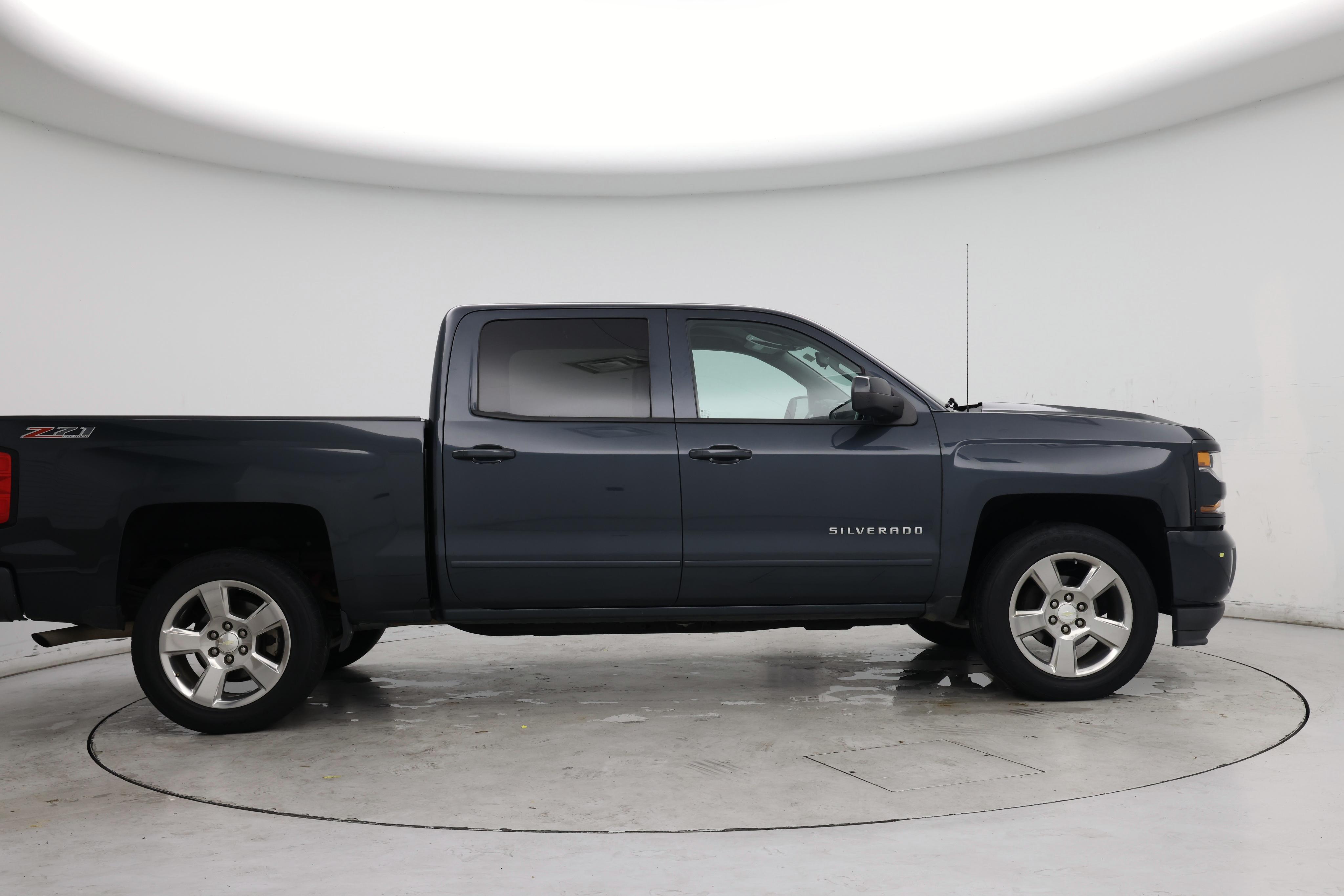 Thumbnail: 2017 Chevrolet Silverado 1500 - 7