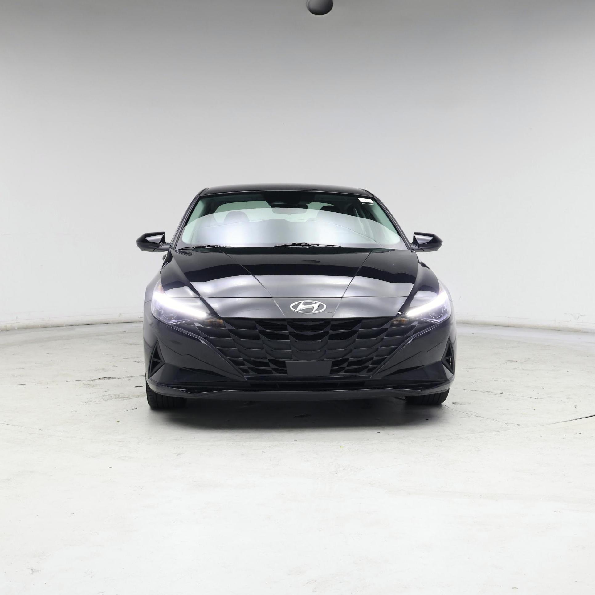 Thumbnail: 2023 Hyundai Elantra - 5