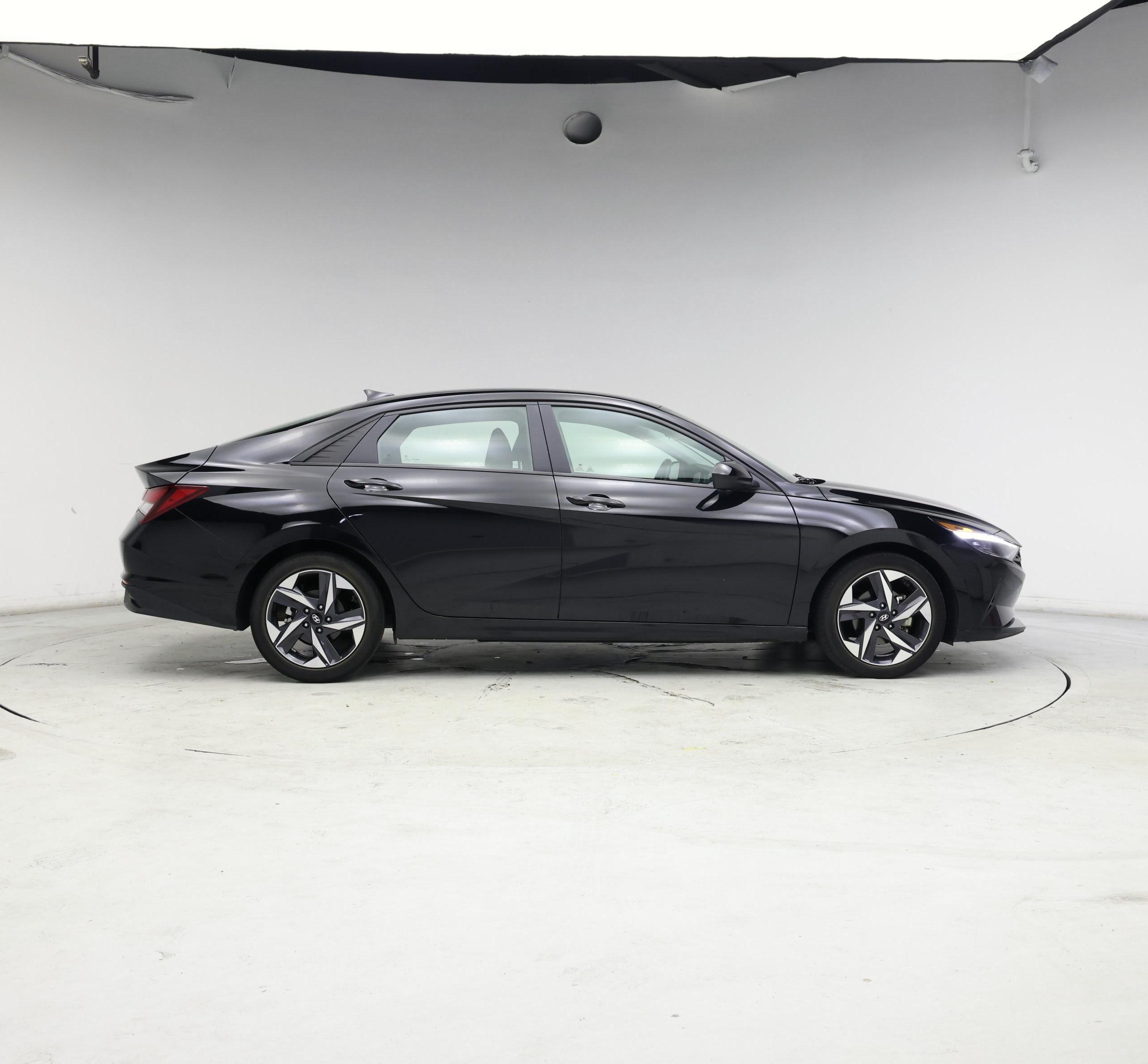 Thumbnail: 2023 Hyundai Elantra - 7