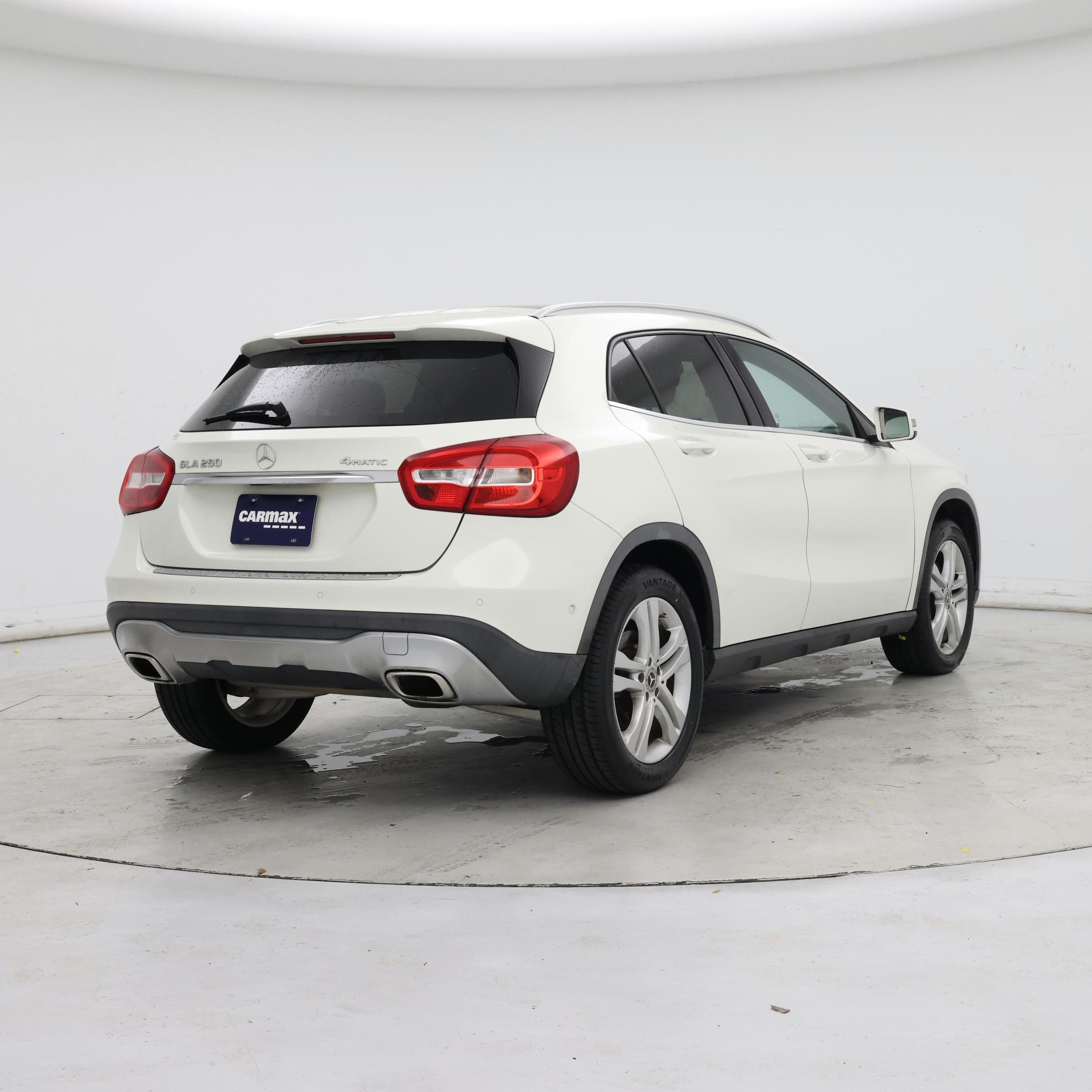 Thumbnail: 2018 Mercedes-Benz GLA - 8