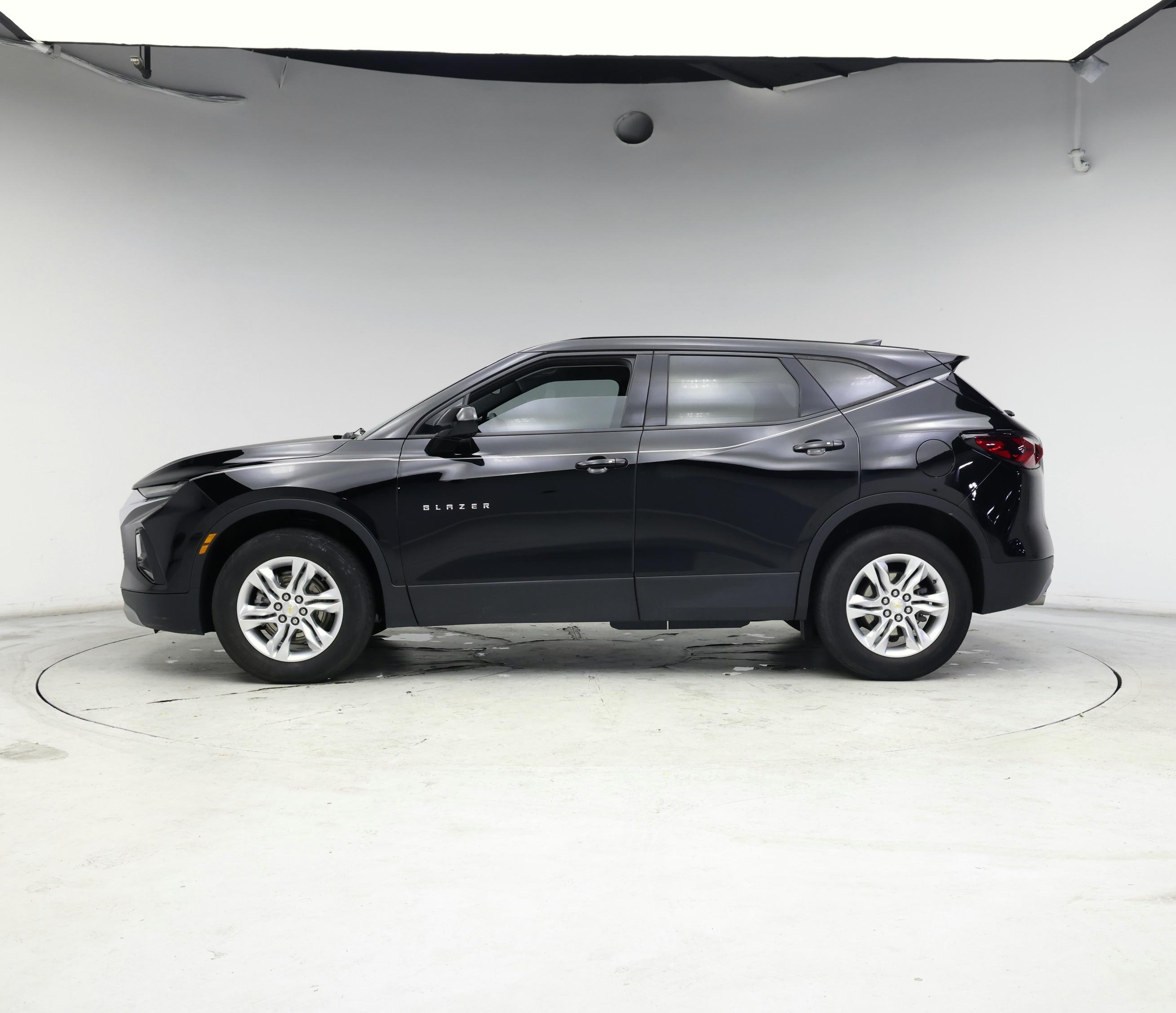 Thumbnail: 2021 Chevrolet Blazer - 3